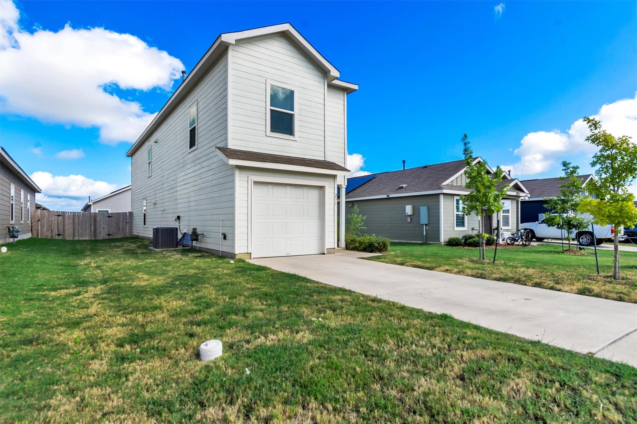 231  Gabbro Gdns, photo 4
