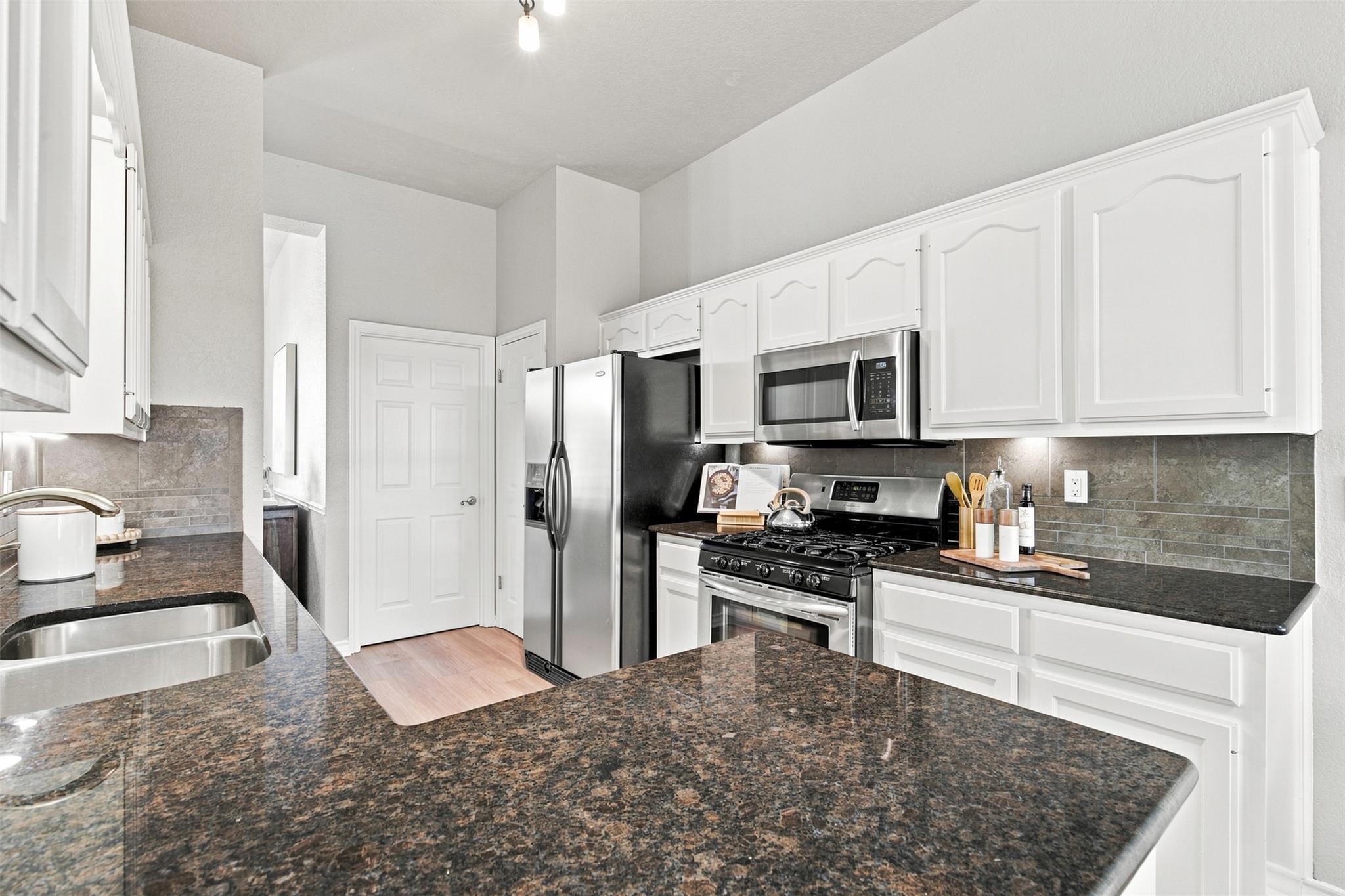 1010  Rocky Creek Dr, photo 11