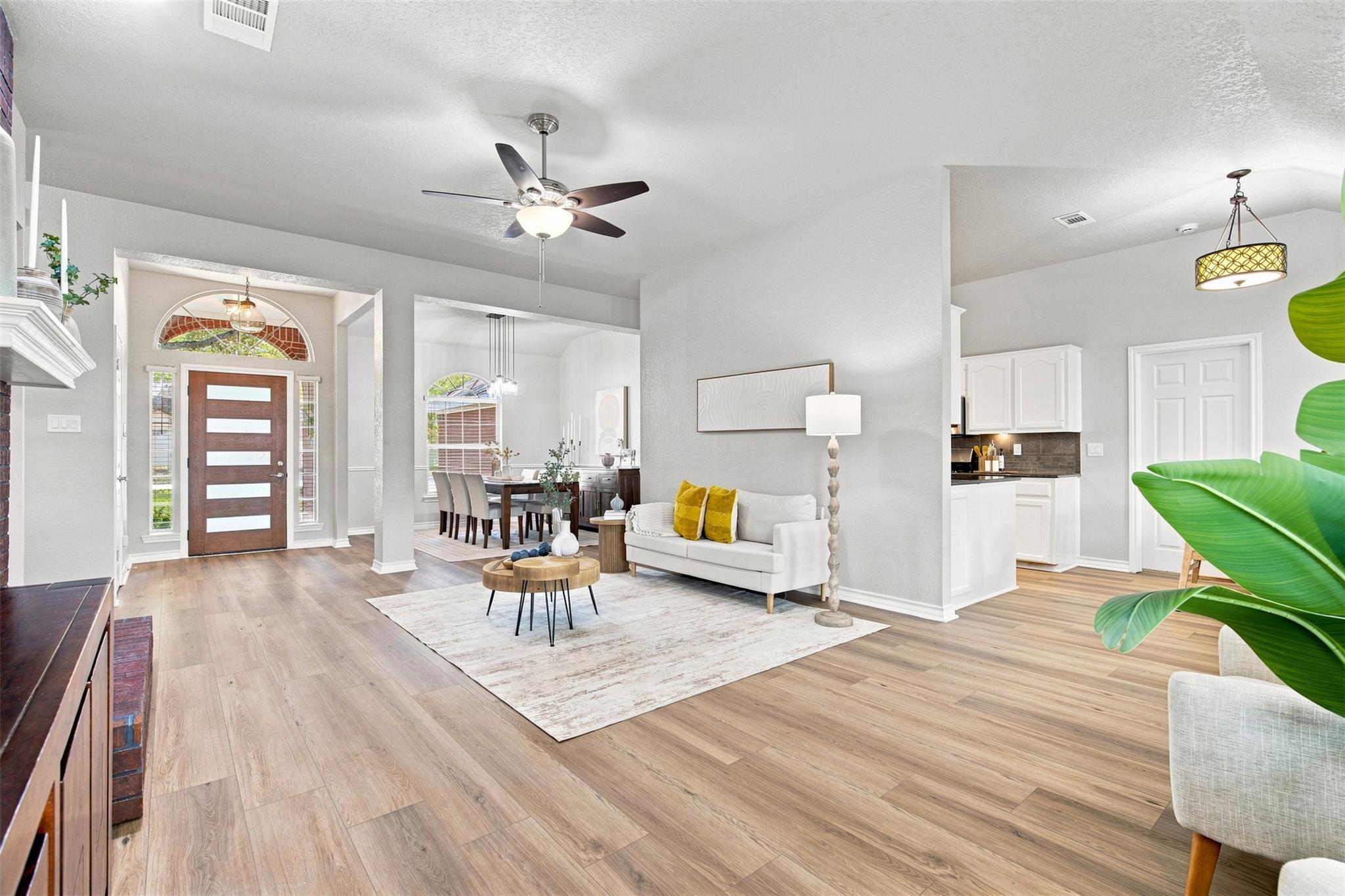 1010  Rocky Creek Dr, photo 5
