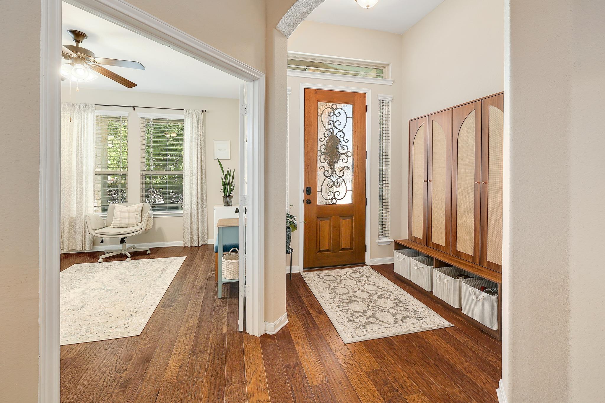 2412  Leonards Pass, photo 4