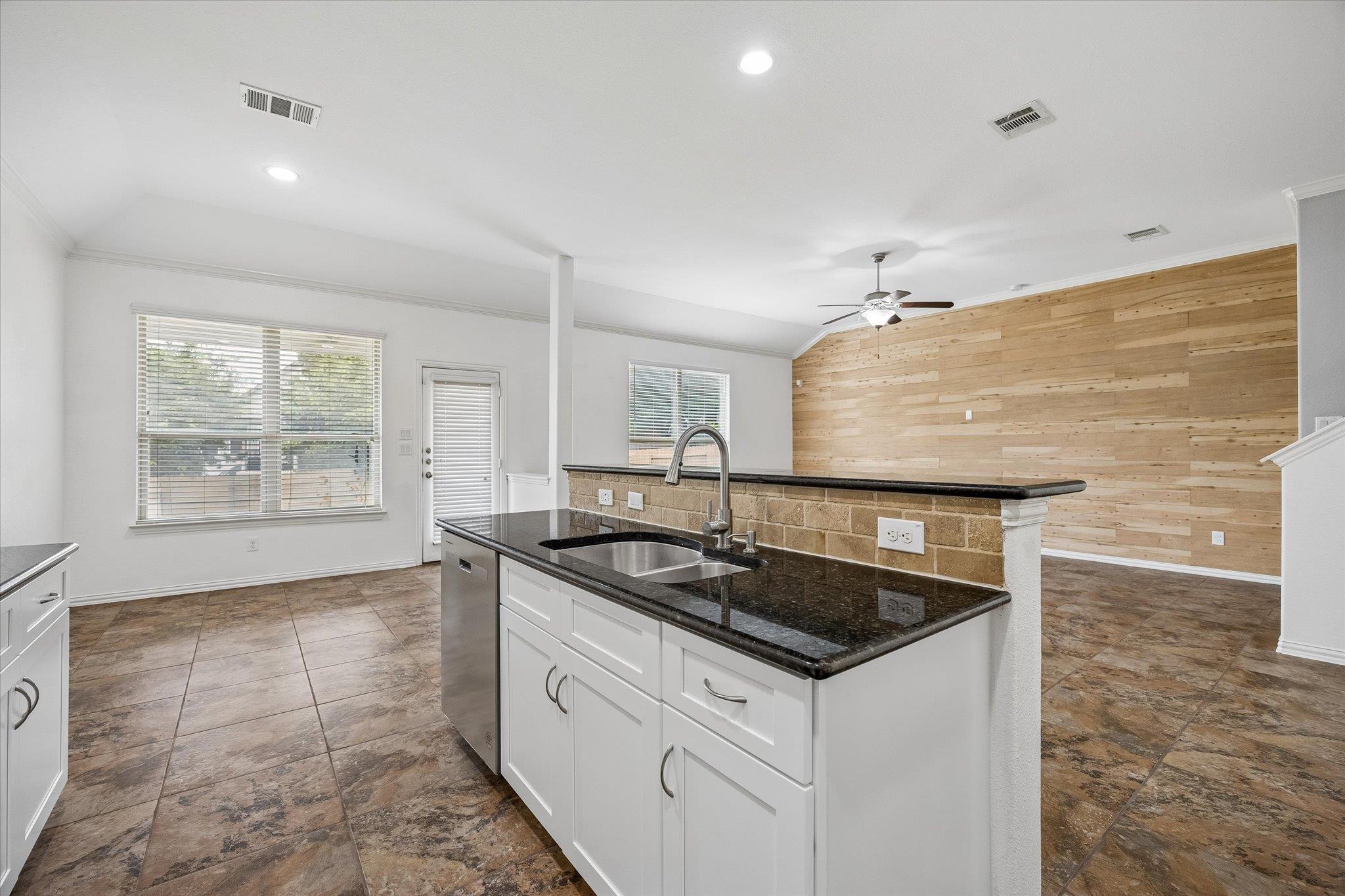 19701  Maiden Grass Dr, photo 11
