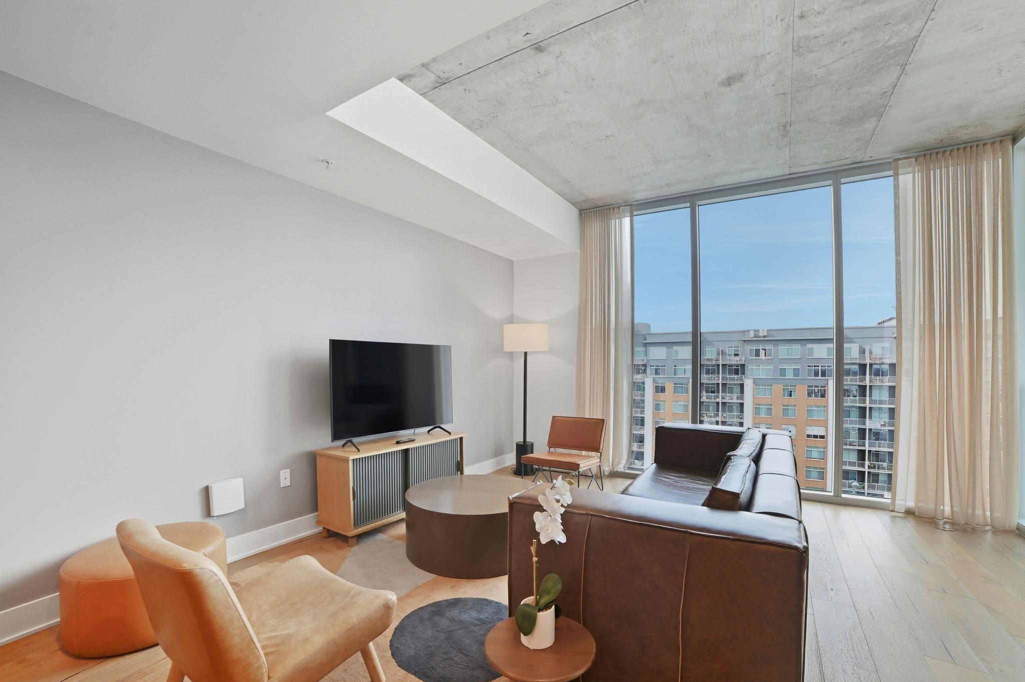 48  East Ave  #1301, photo 9