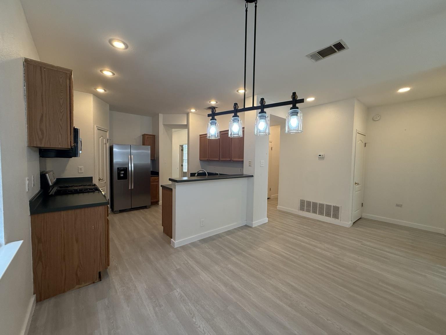 8505  Chat Ln, photo 9