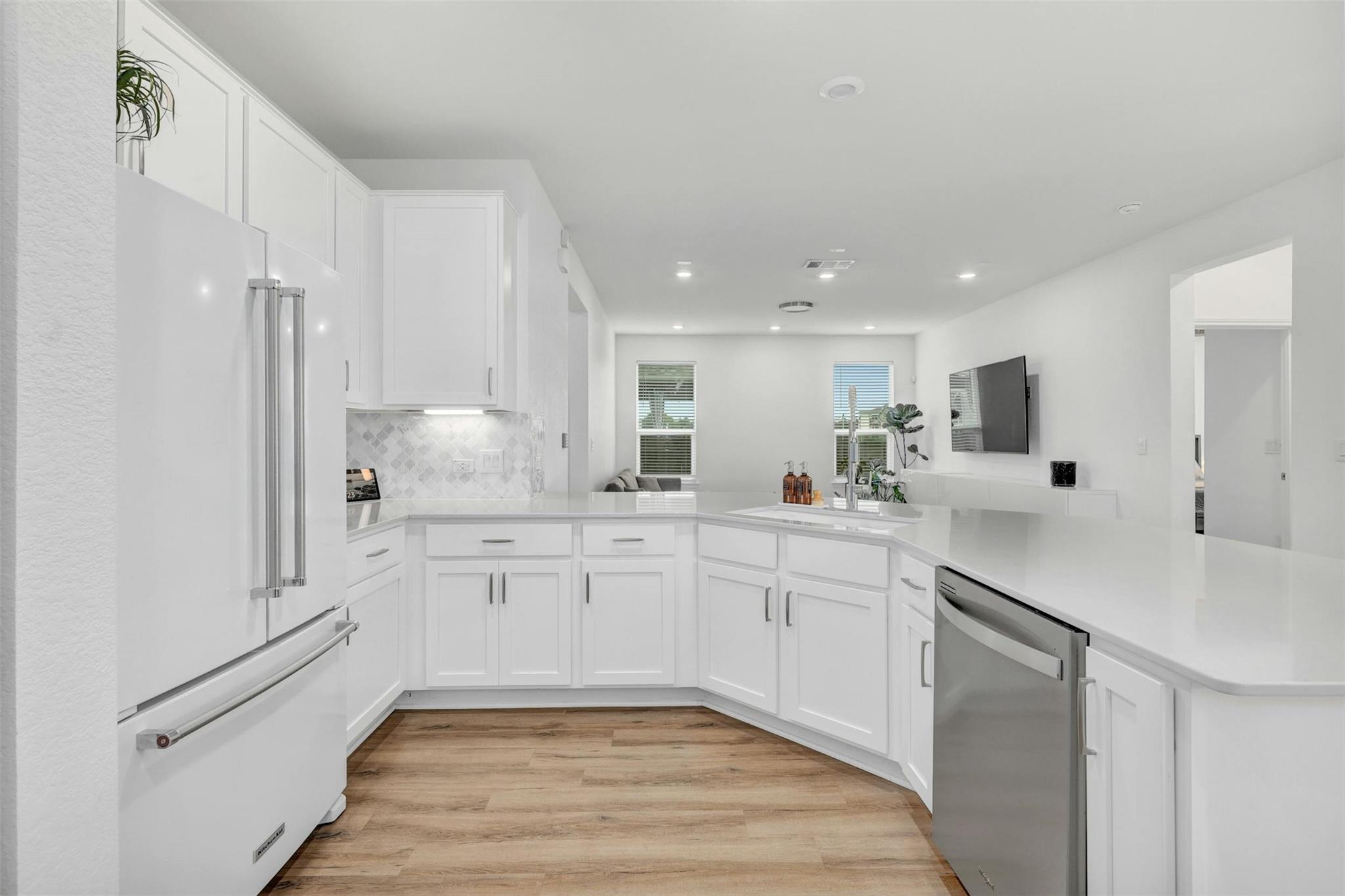 169  Kulmbacher Dr, photo 8