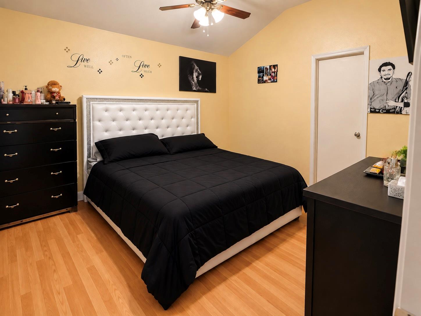 120  Evergreen Cir, photo 4