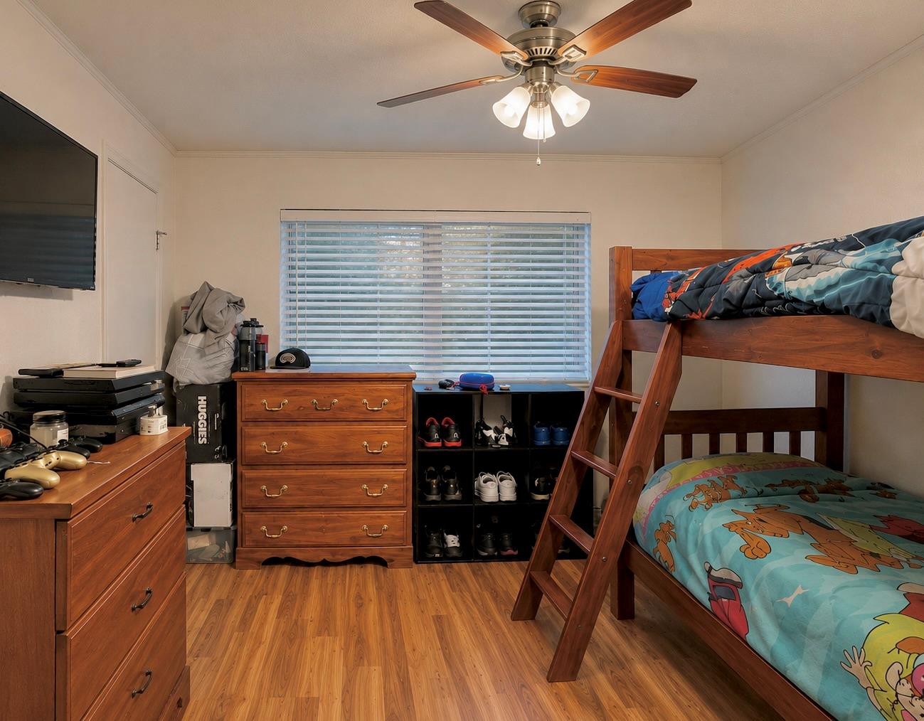 120  Evergreen Cir, photo 8