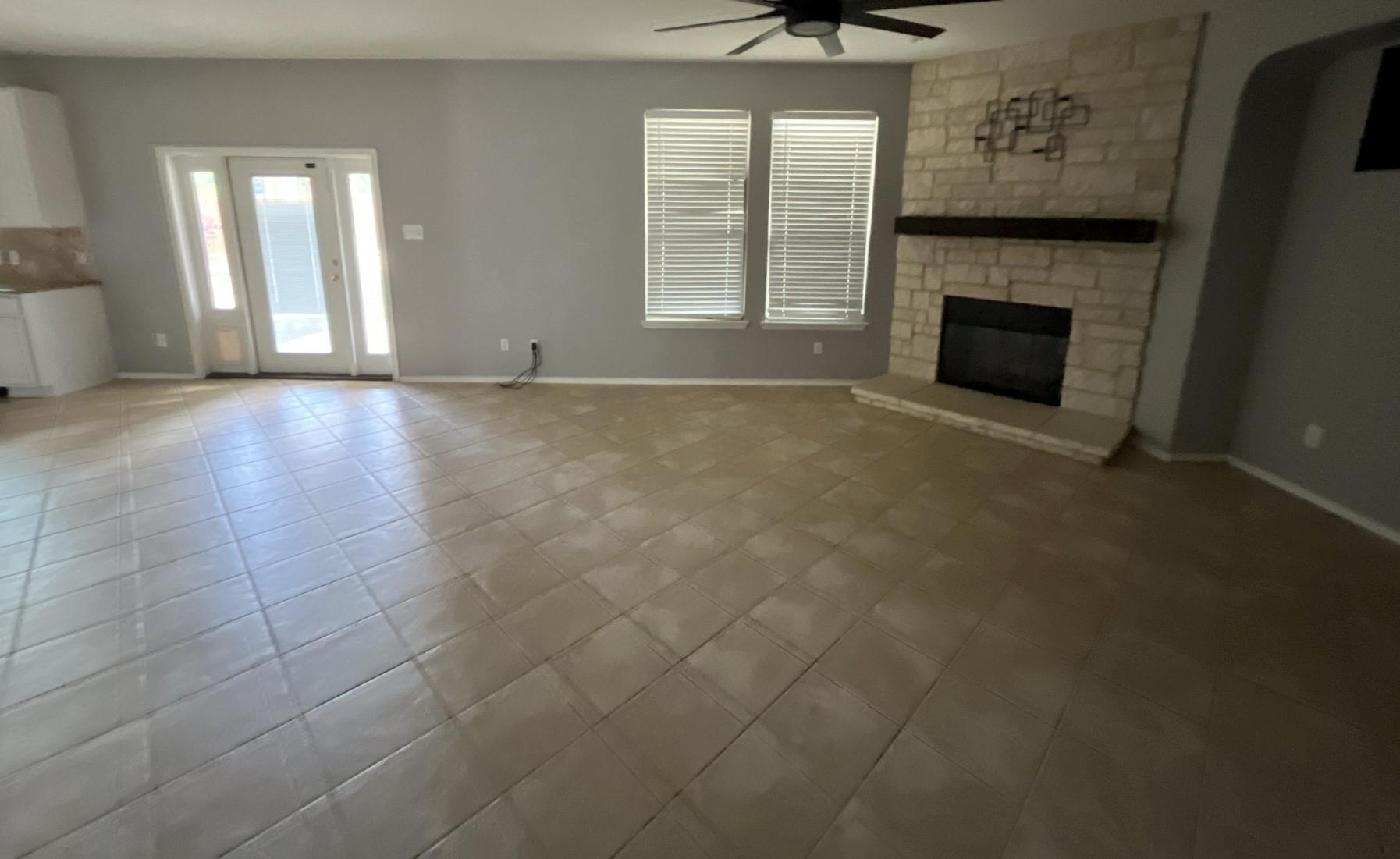 913  Water Hyacinth Loop, photo 4