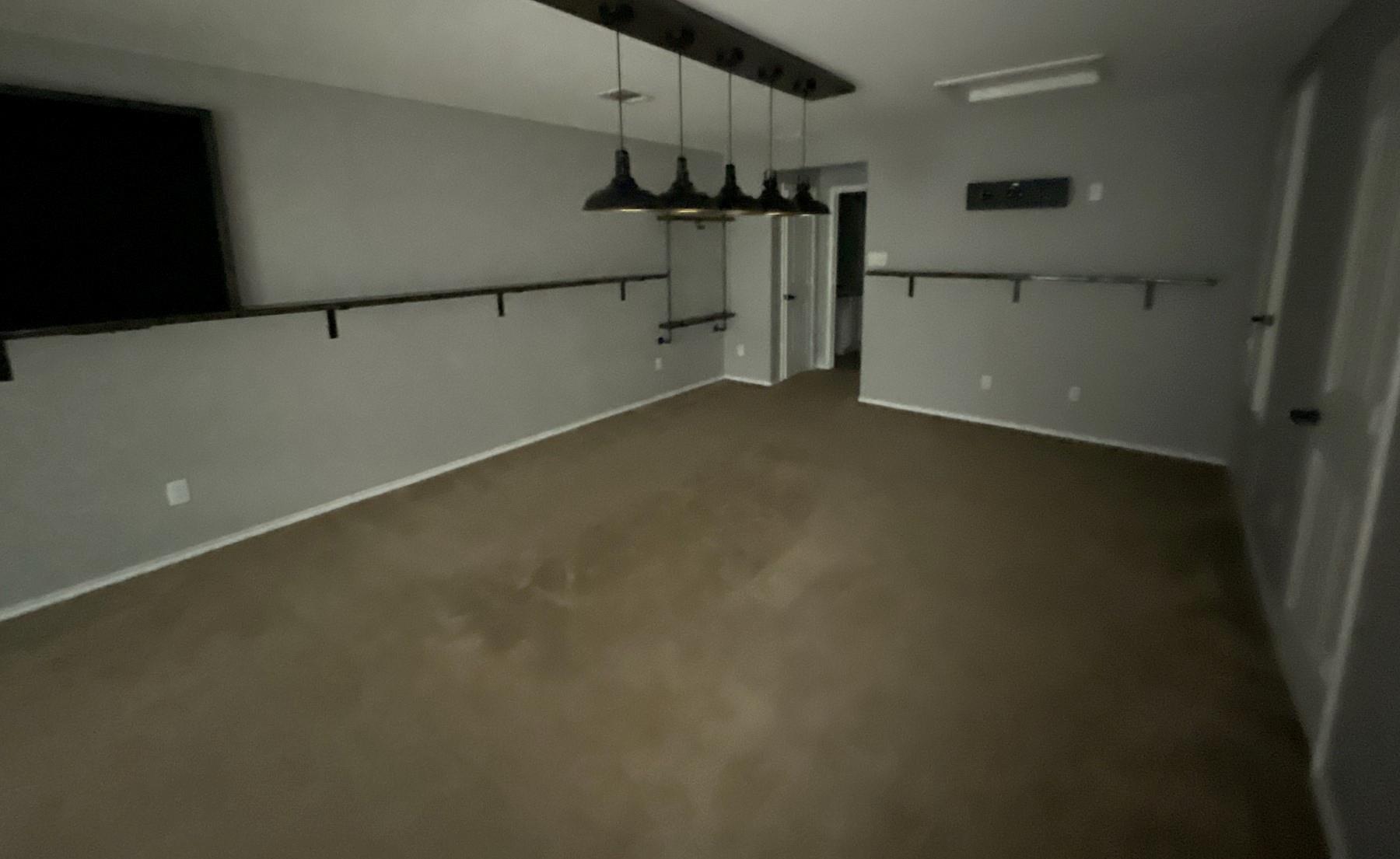 913  Water Hyacinth Loop, photo 7
