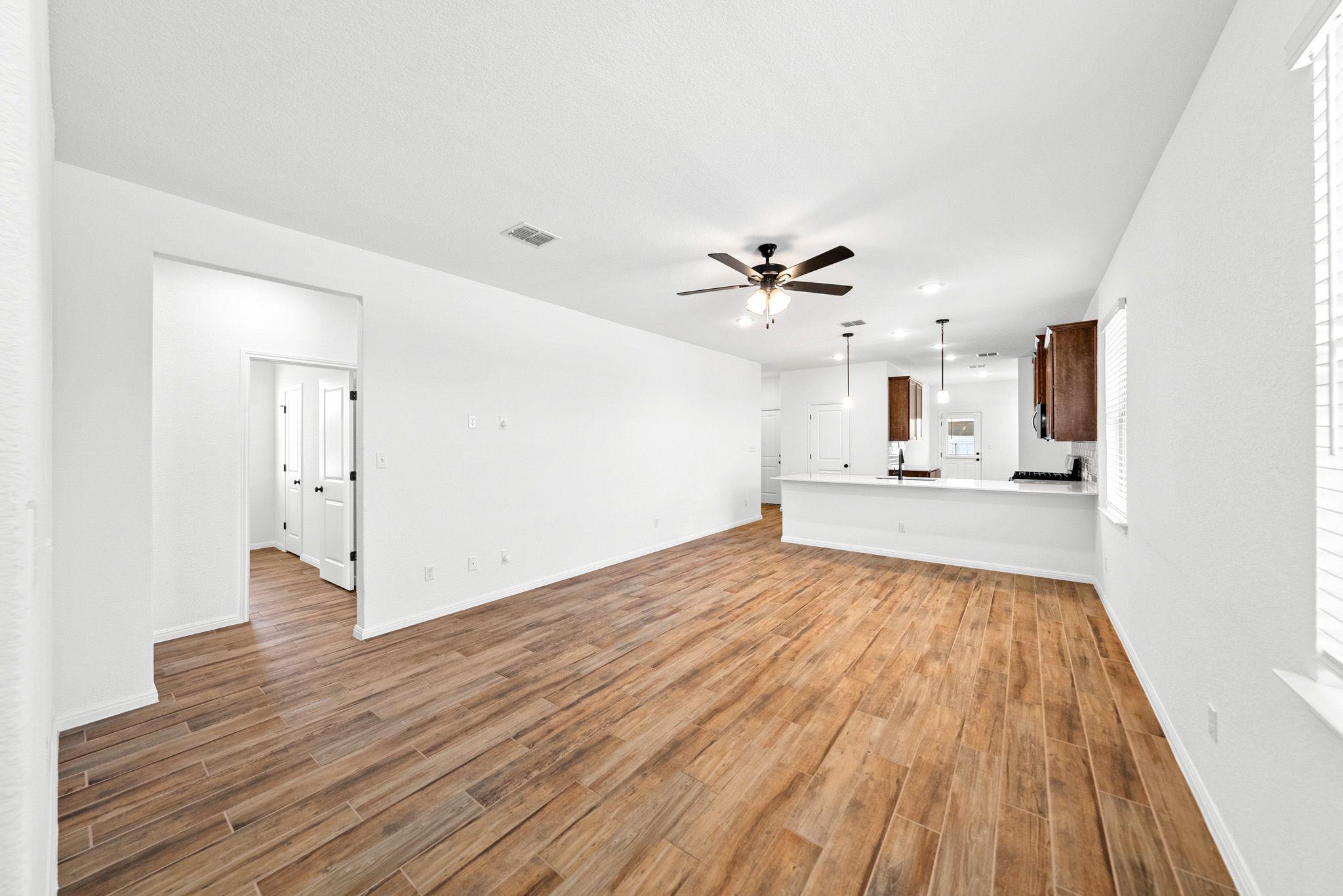 279  Rieber Rd, photo 5