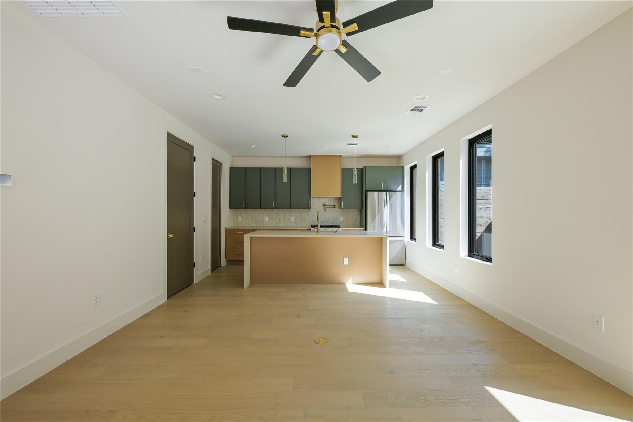 1606  Cedar Ave  #B, photo 4