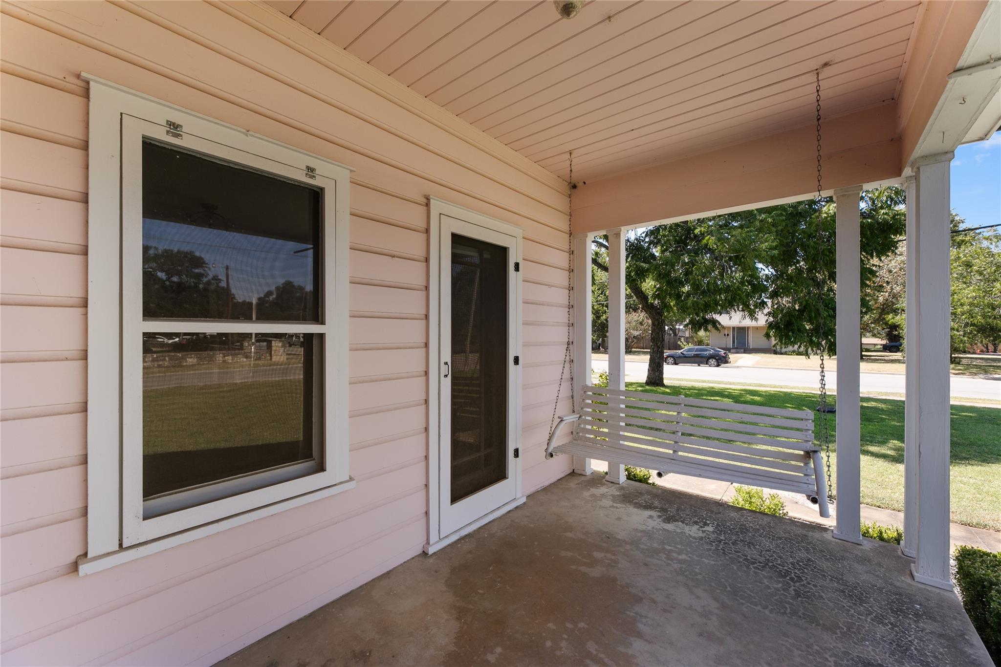 909 E Liberty Ave, photo 4