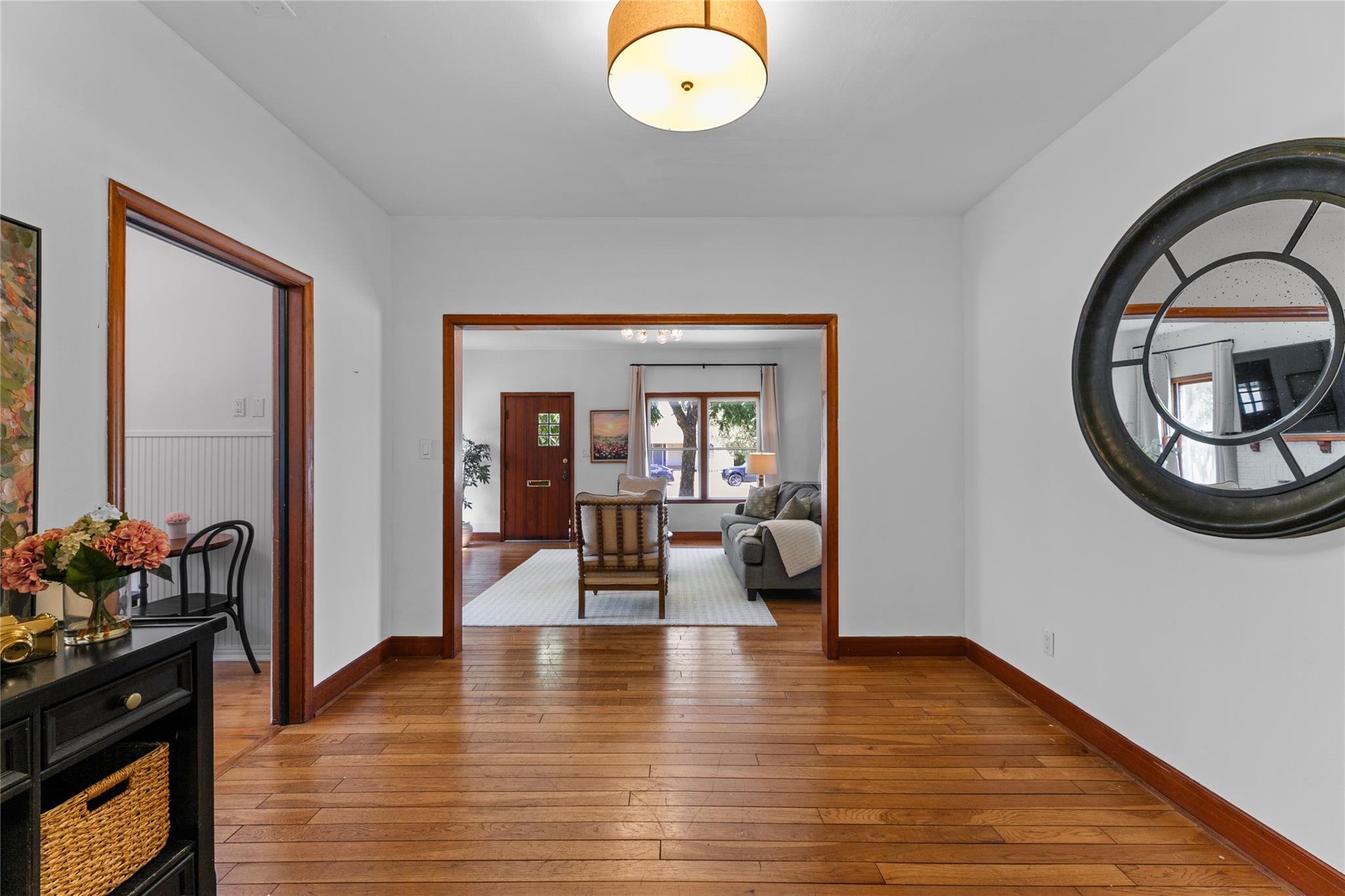 909 E Liberty Ave, photo 10