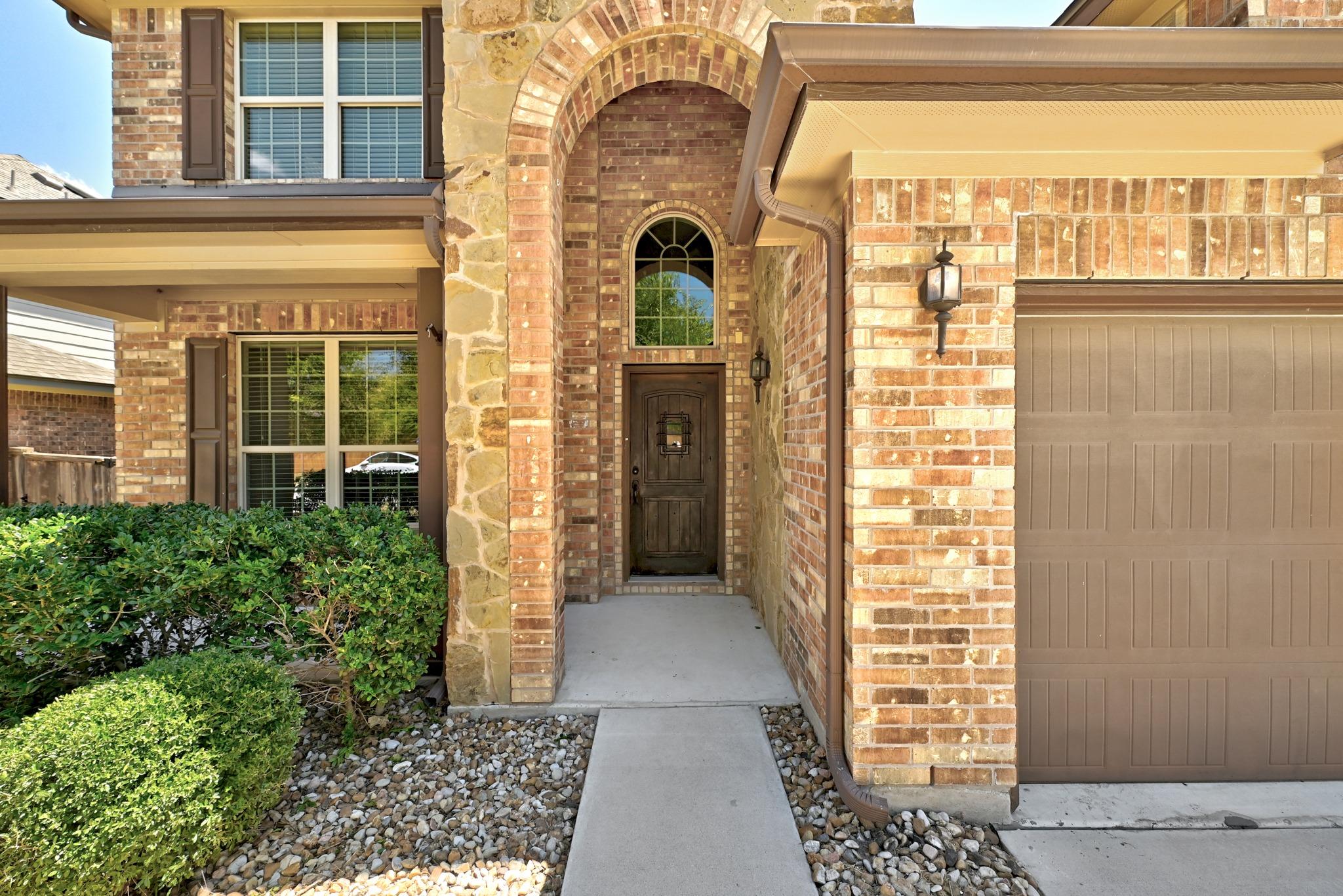 1217  Daylily Loop, photo 3