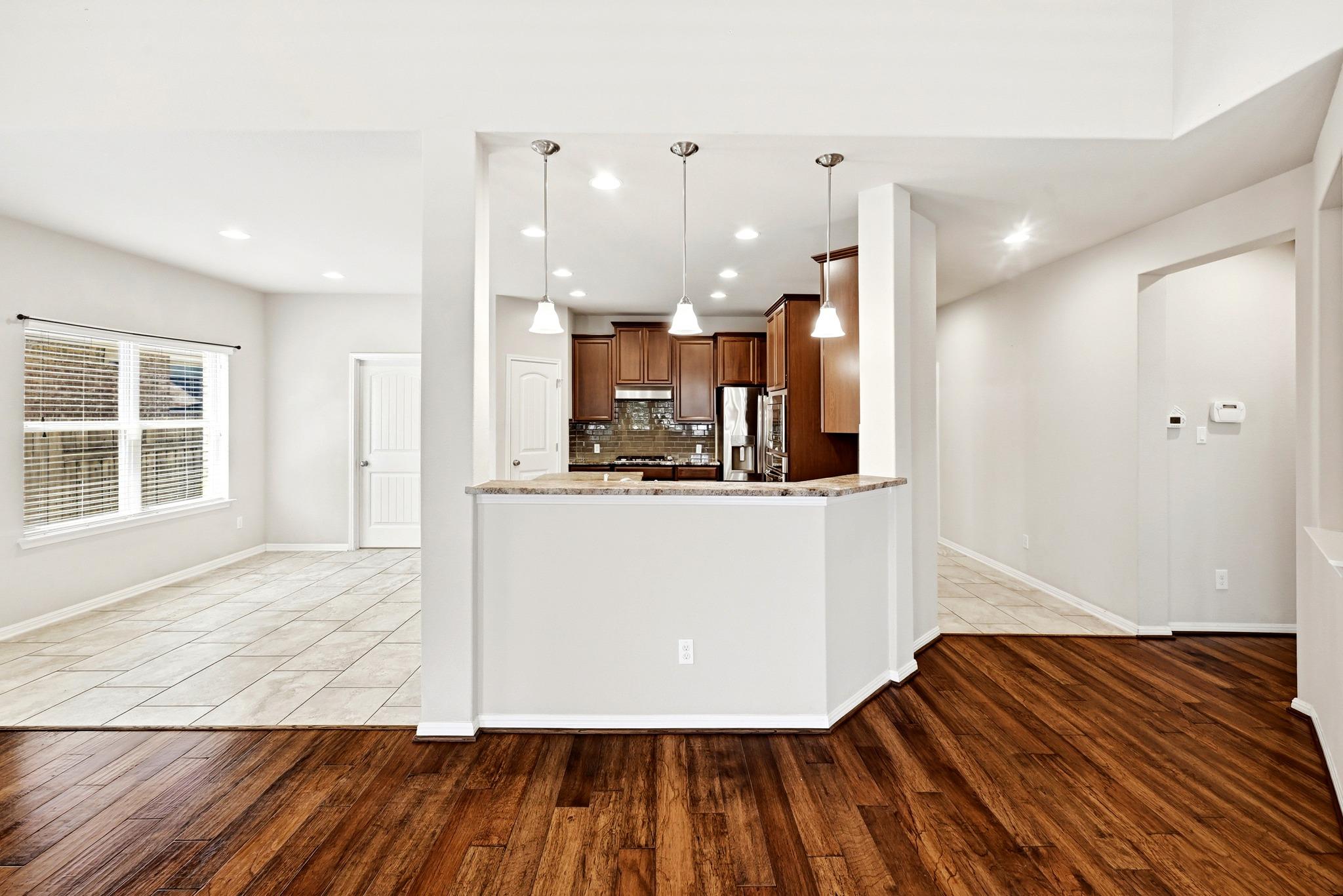1217  Daylily Loop, photo 10