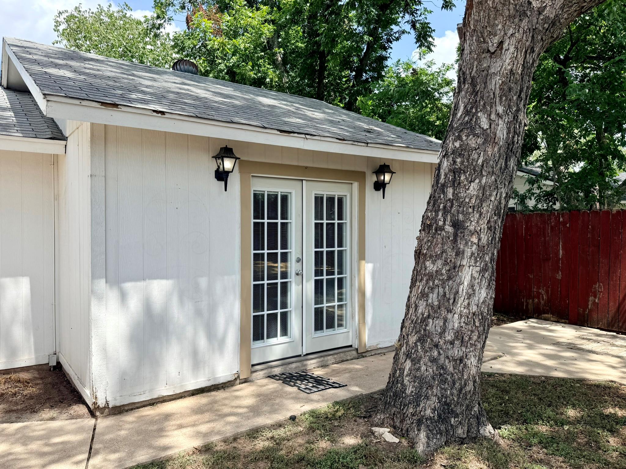 404  Normandy St, photo 12