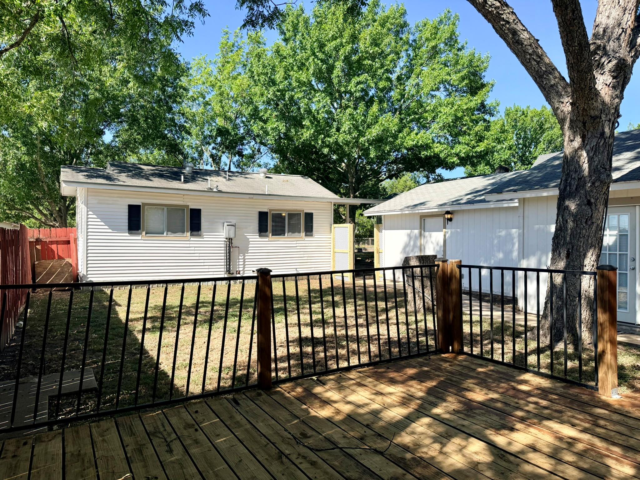 404  Normandy St, photo 10