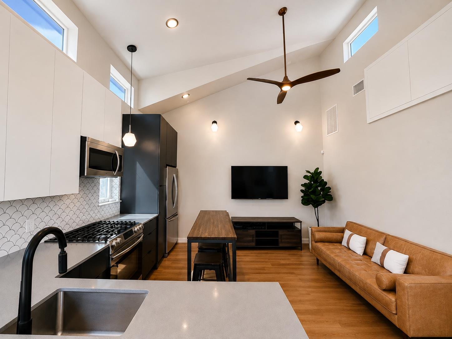 913  Duncan Ln  #201, photo 7