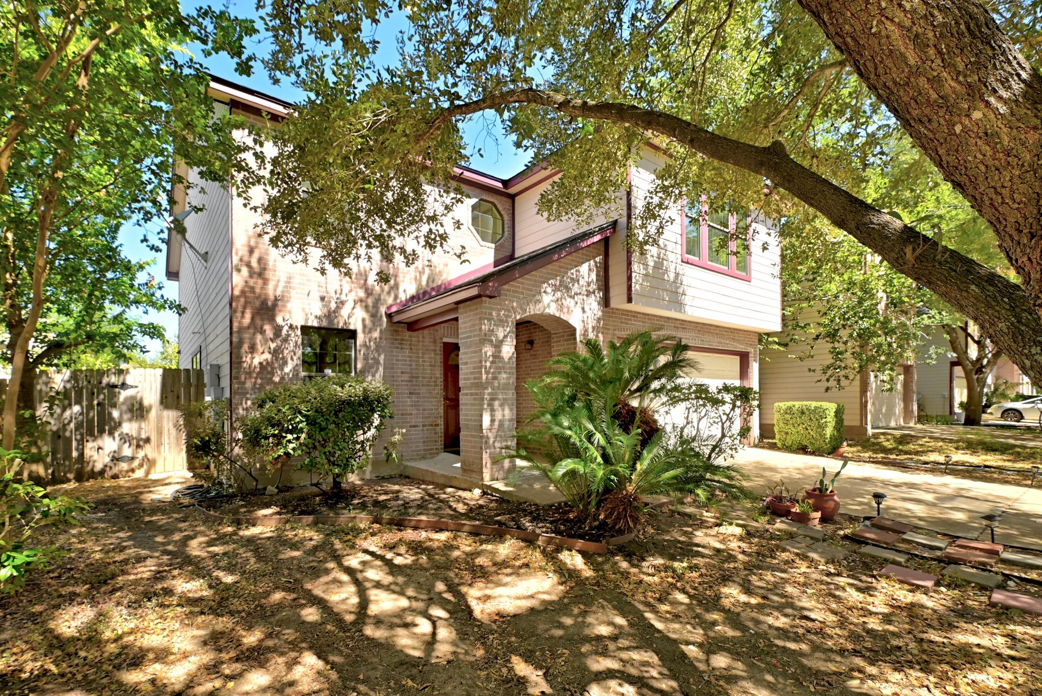 7908  Running Water Dr, photo 2