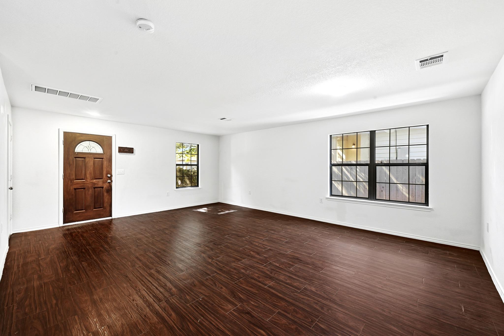 7908  Running Water Dr, photo 5