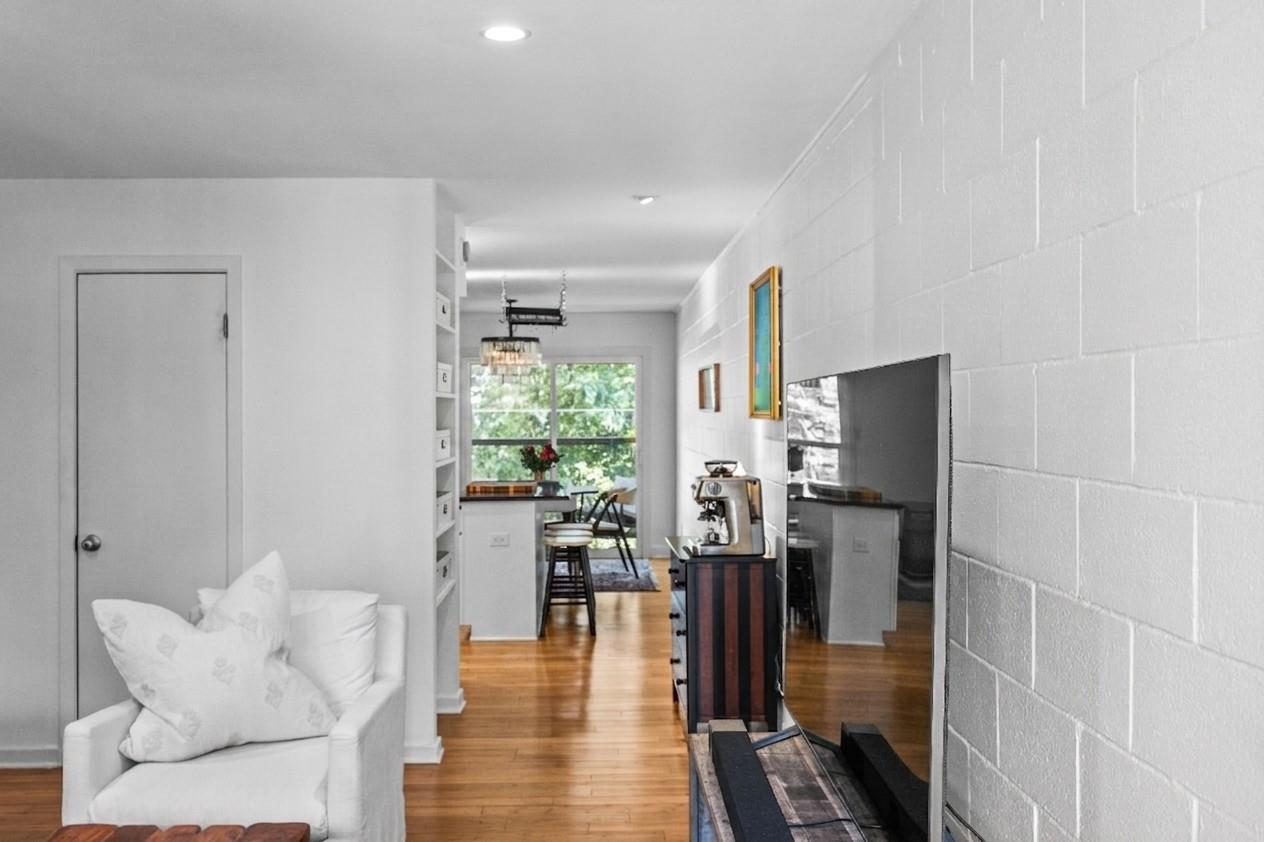 2303  East Side Dr  #210, photo 6