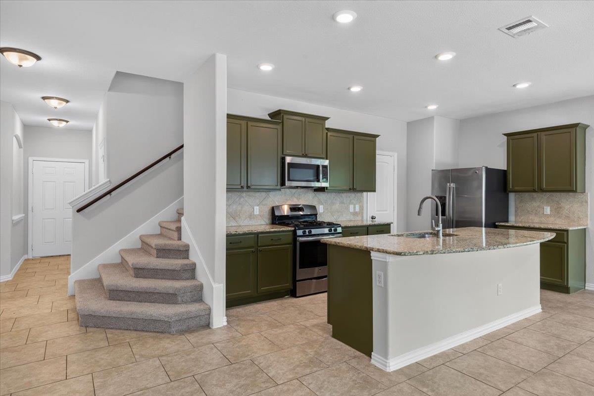 249  Shale Cir, photo 6