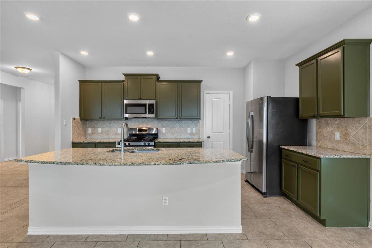 249  Shale Cir, photo 8