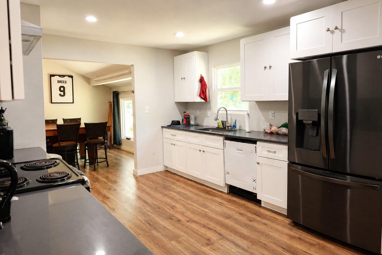 800  Barbara Dr, photo 7