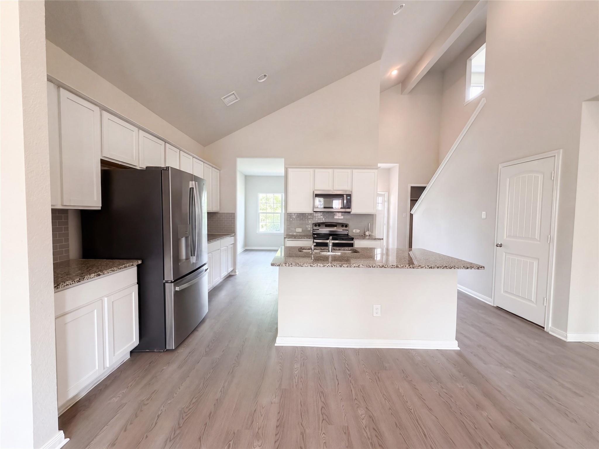 1508  Ferryman Dr, photo 2