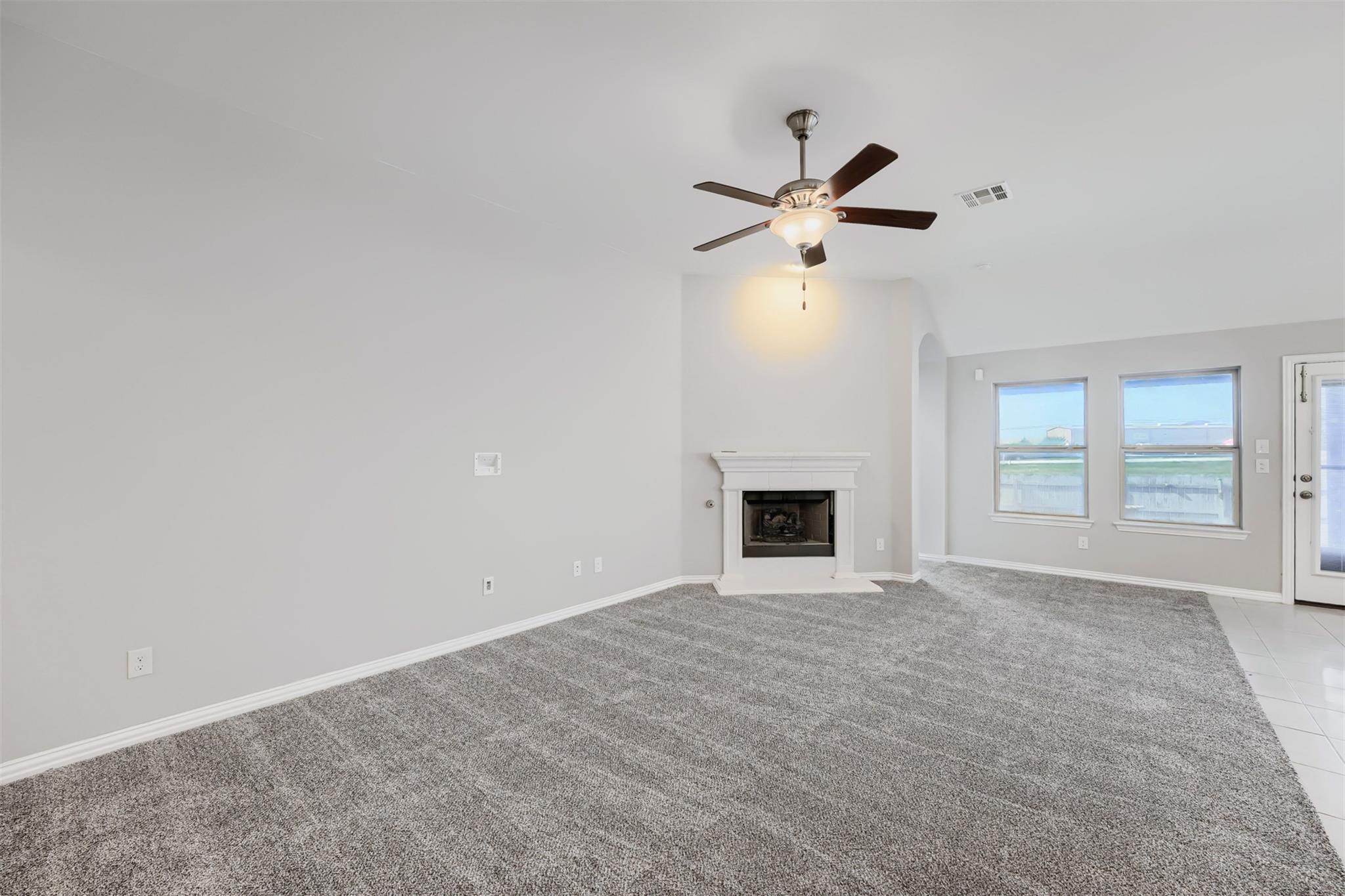 5636  Corsica Loop, photo 5