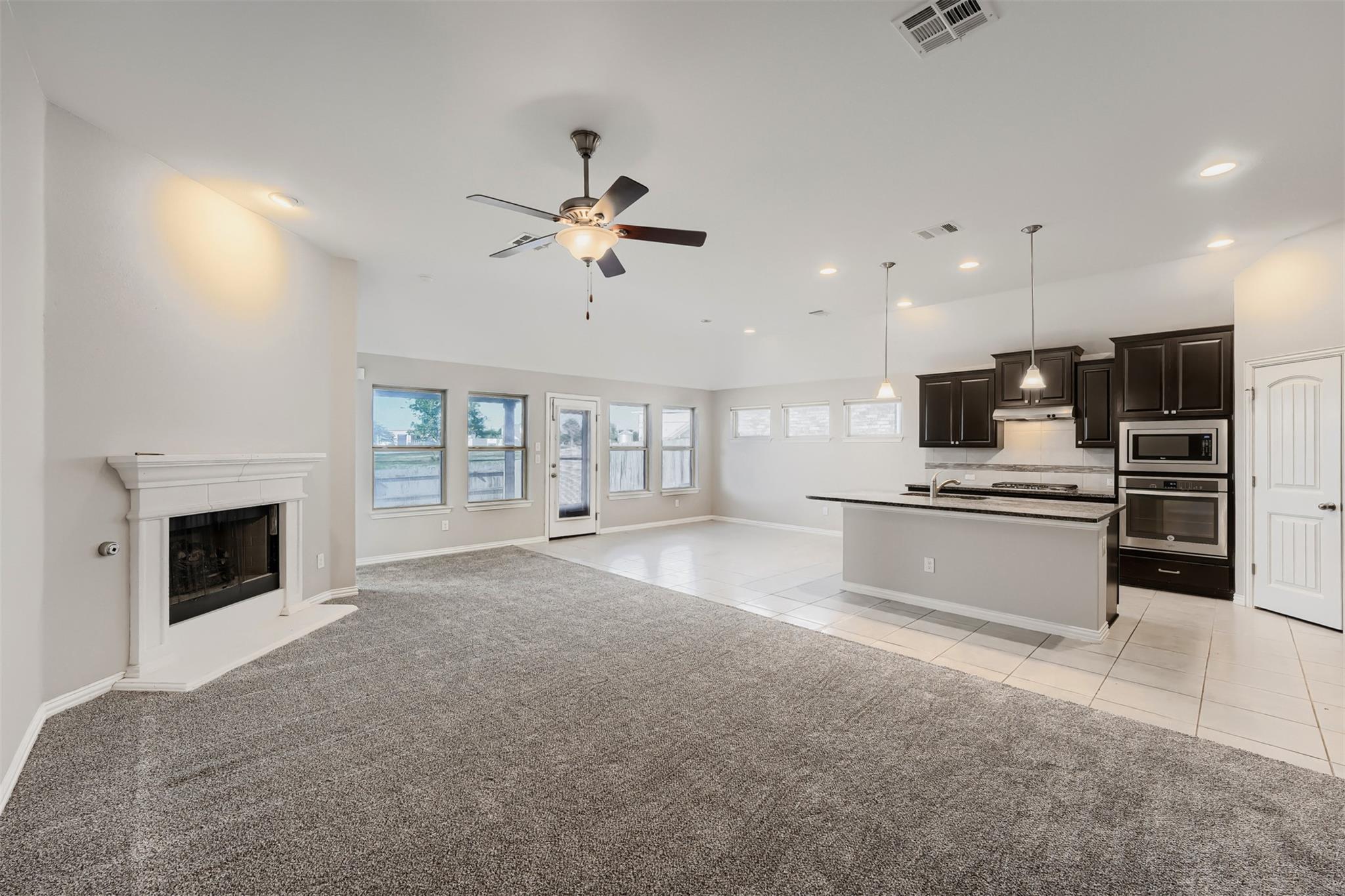 5636  Corsica Loop, photo 6