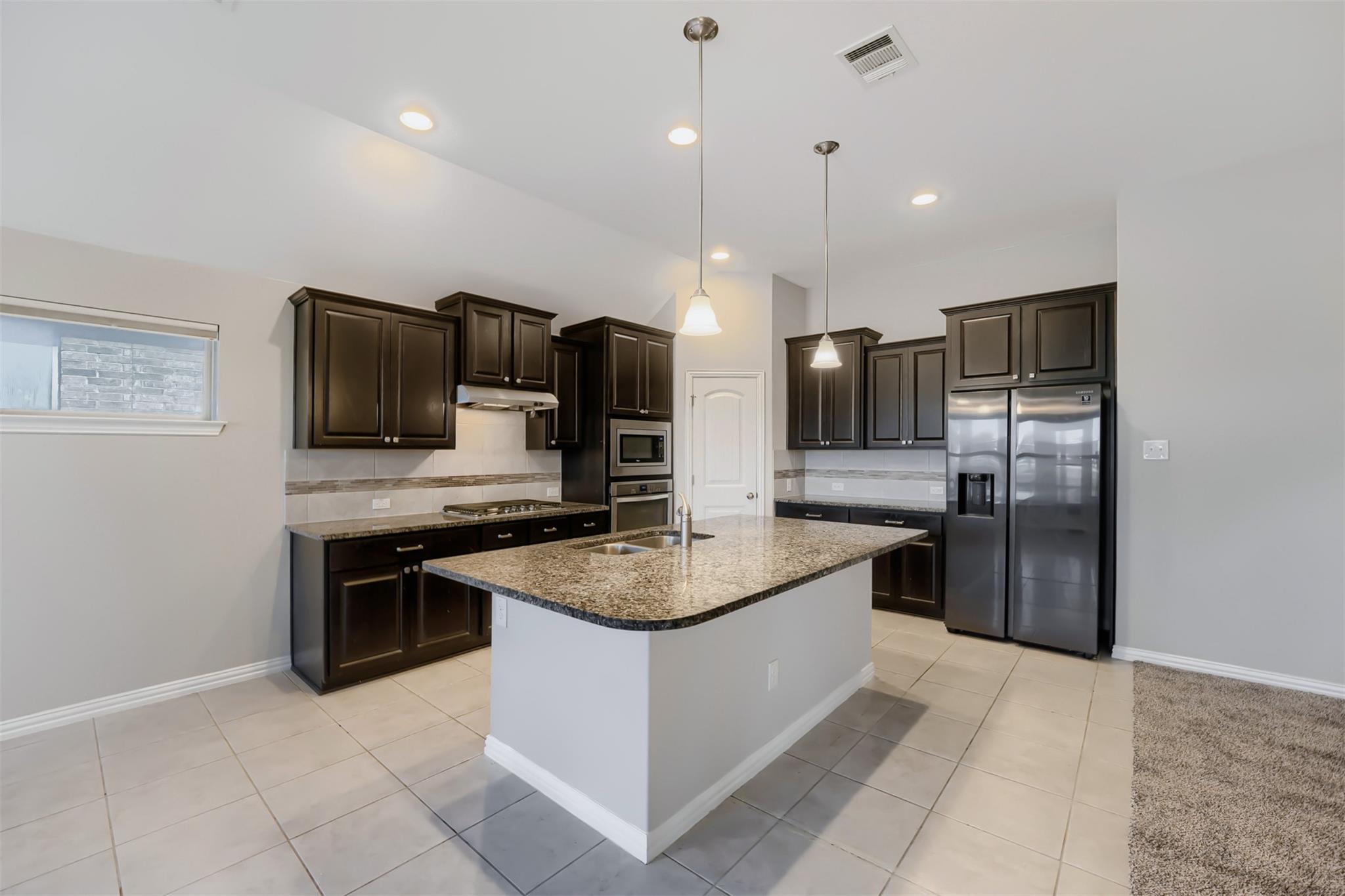 5636  Corsica Loop, photo 9