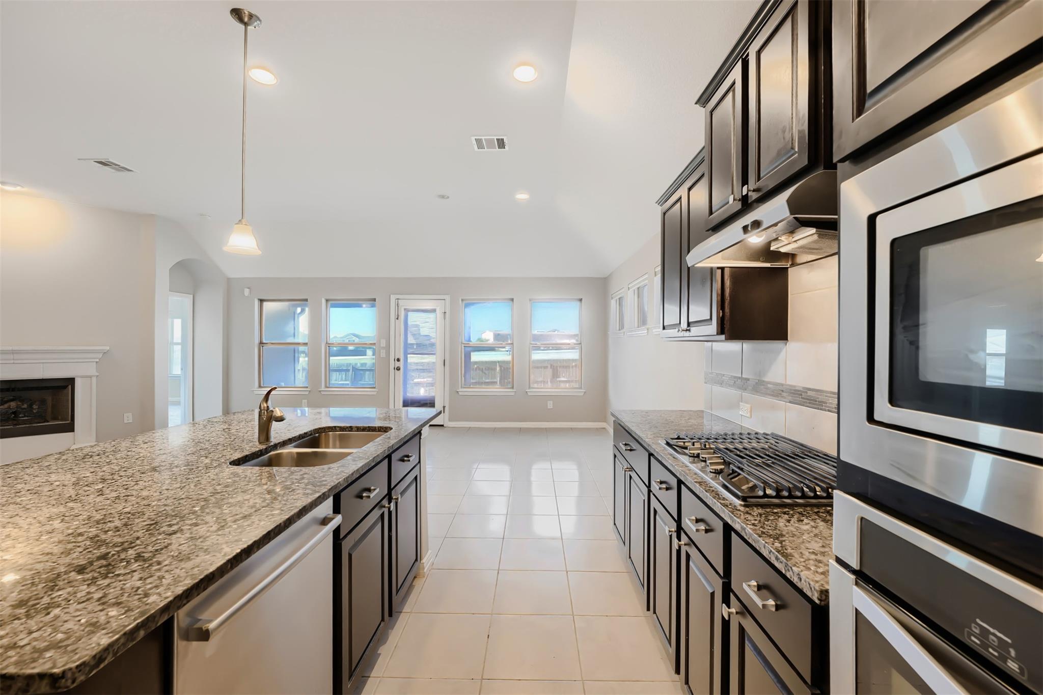 5636  Corsica Loop, photo 10