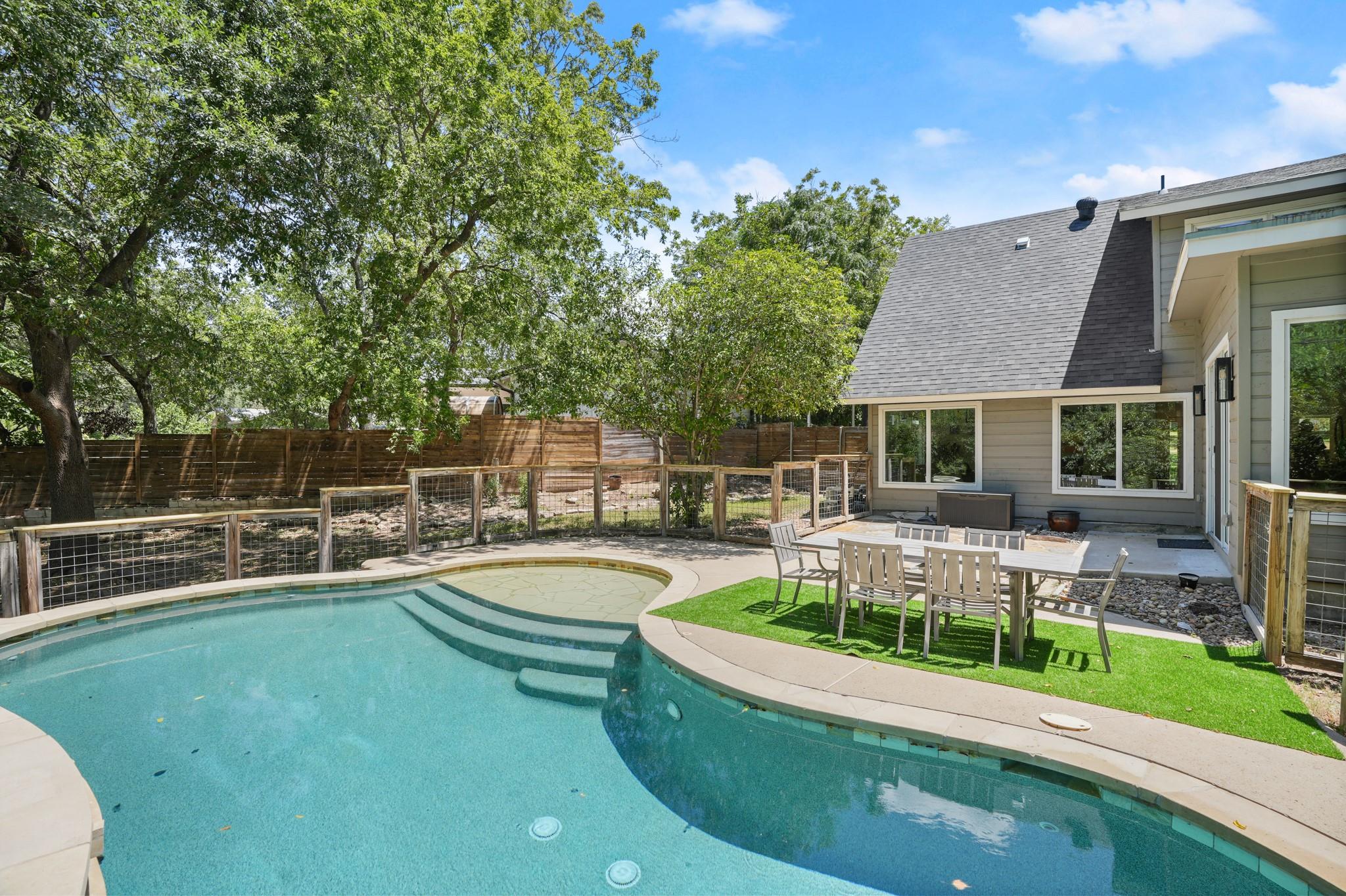 2506  Friar Tuck Ln, photo 1