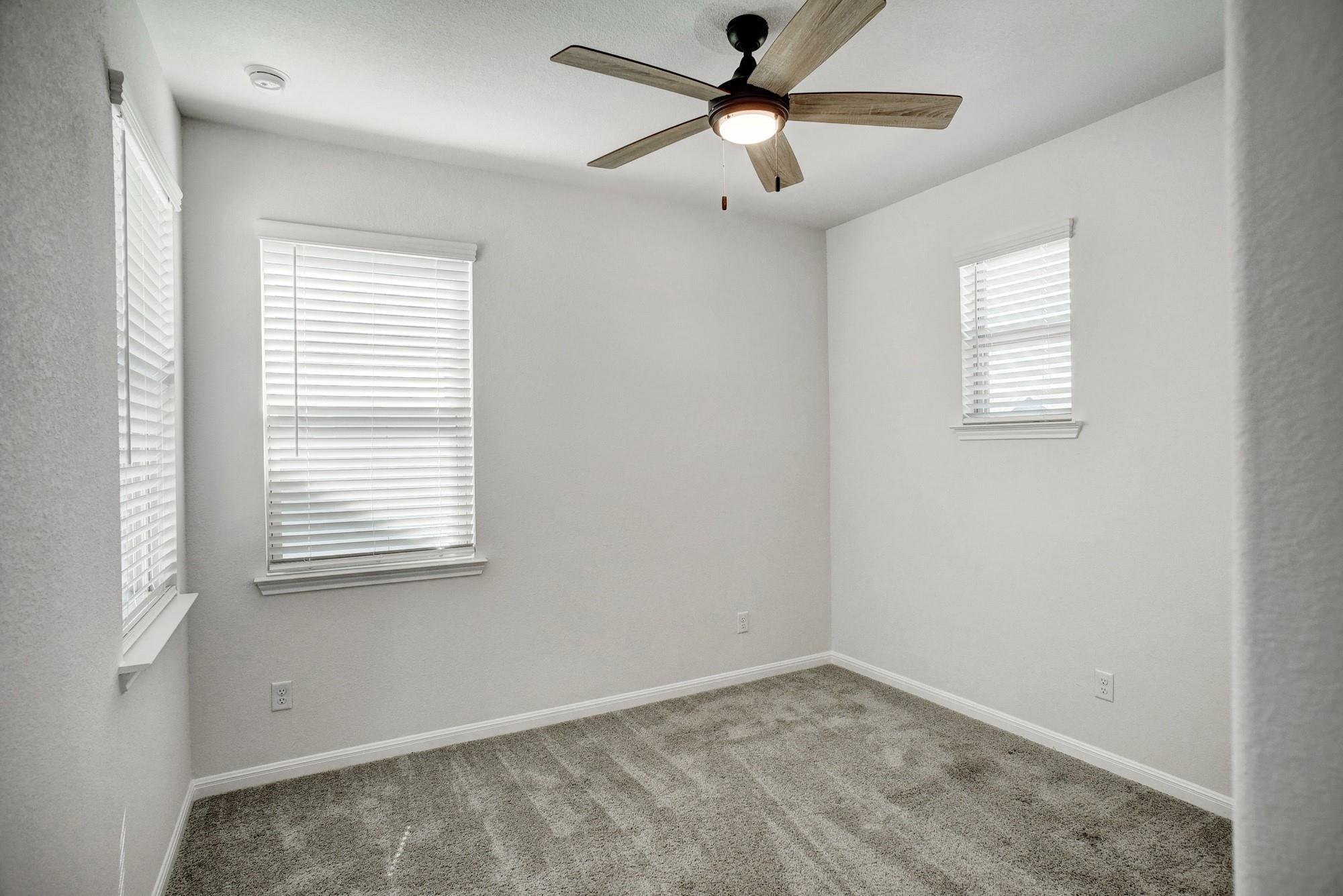 146  Weaver Ln, photo 12