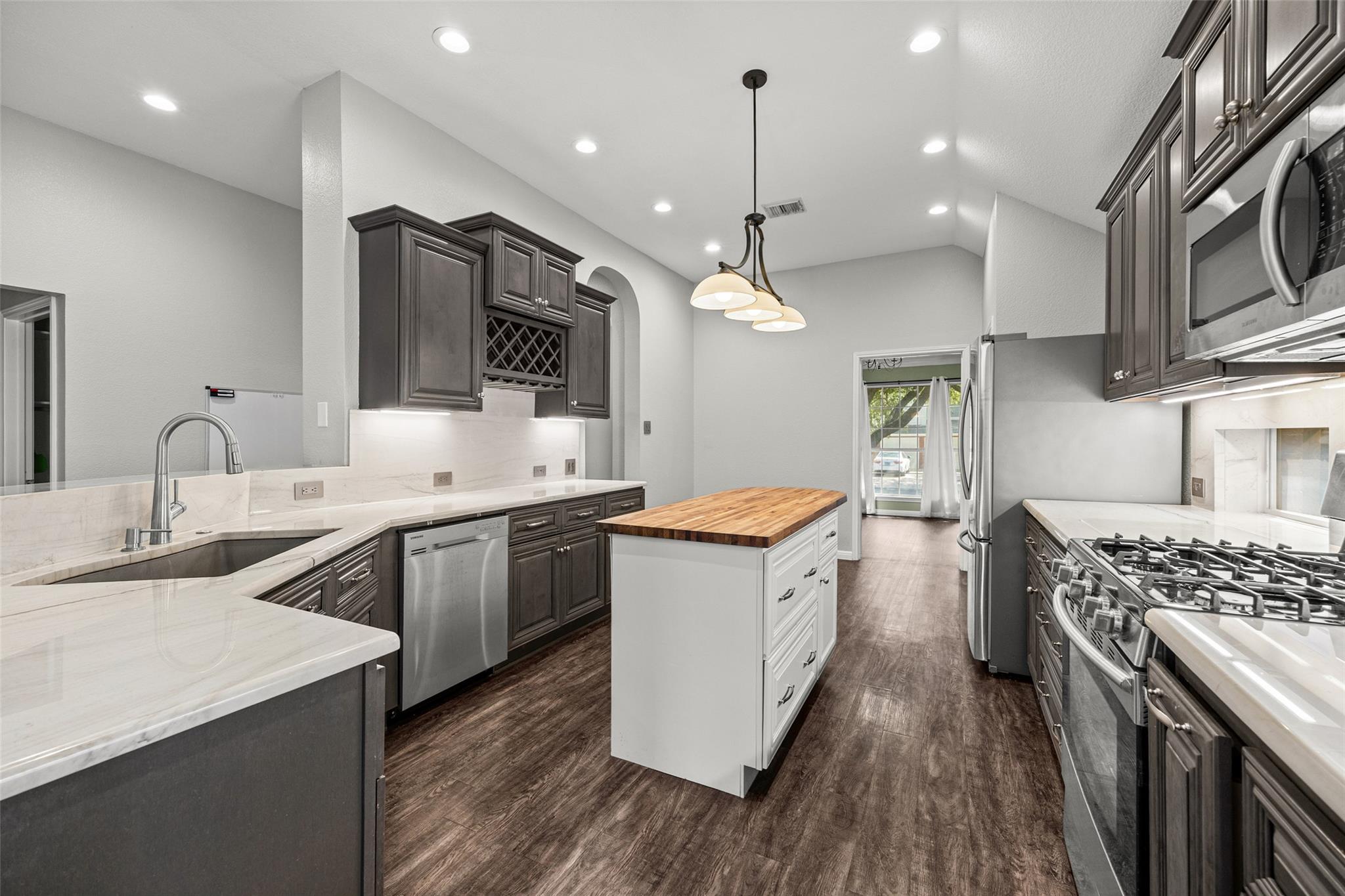 13404  Caballero Cv, photo 8