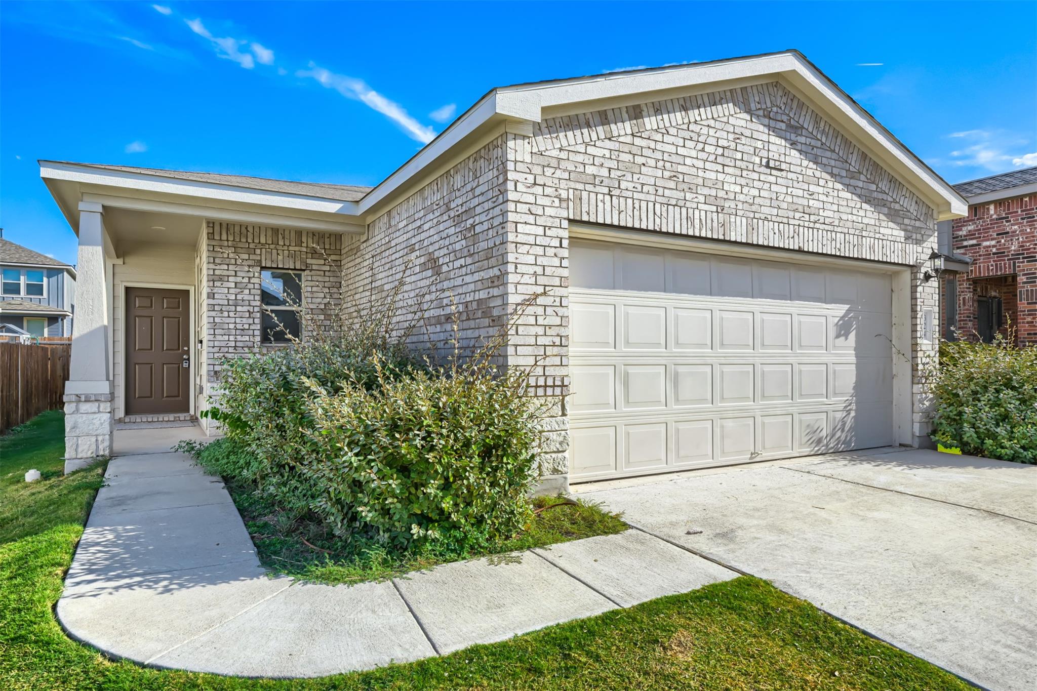 324  Harper Ln, photo 3