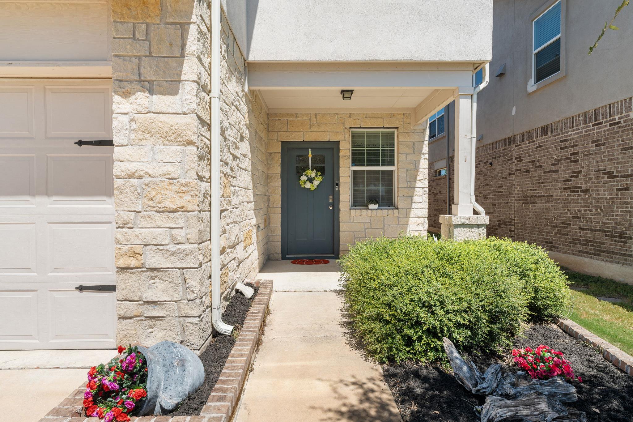 233  Frederick Dr, photo 2