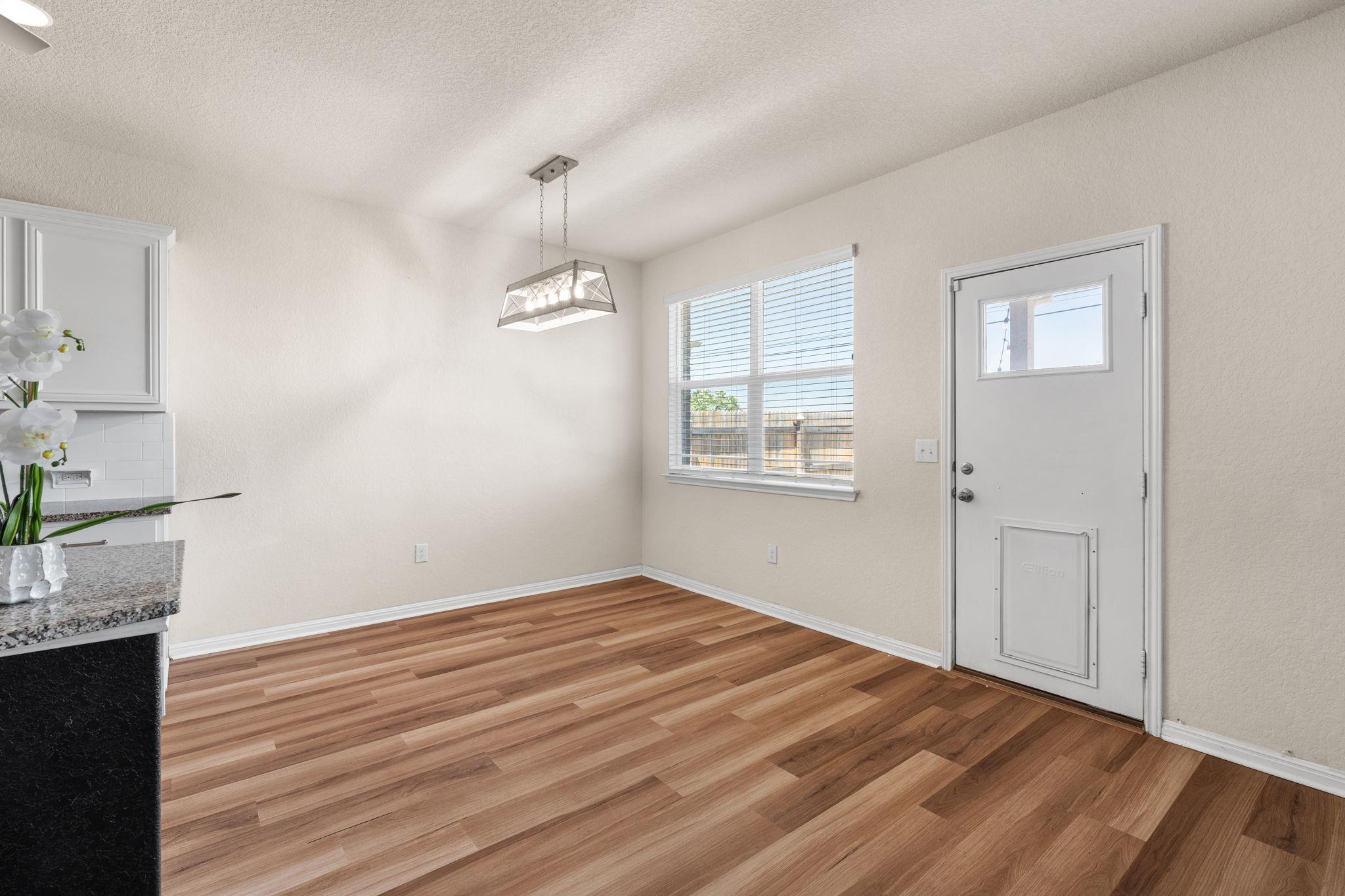 233  Frederick Dr, photo 9