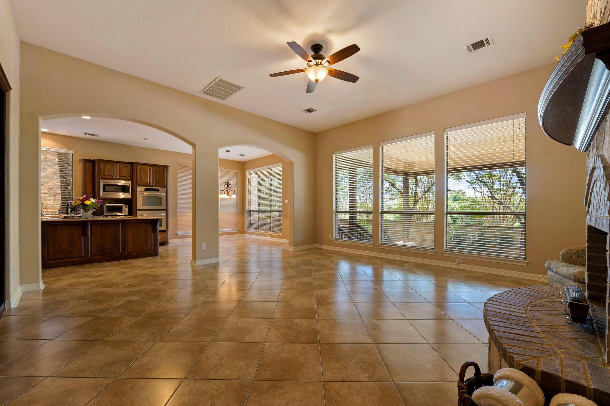 3543  Alexandrite Way, photo 11