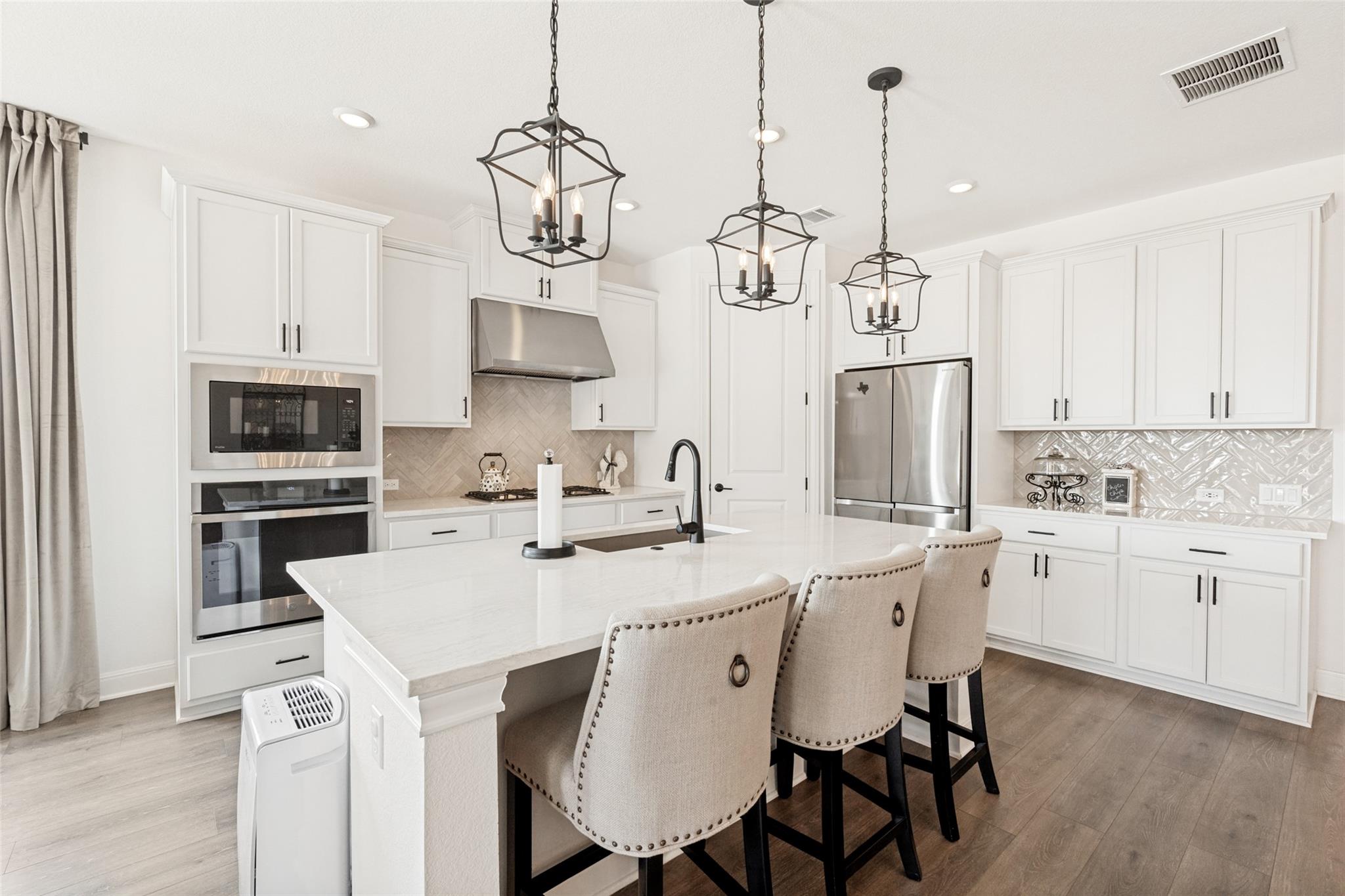 409  Gridiron Cv, photo 11