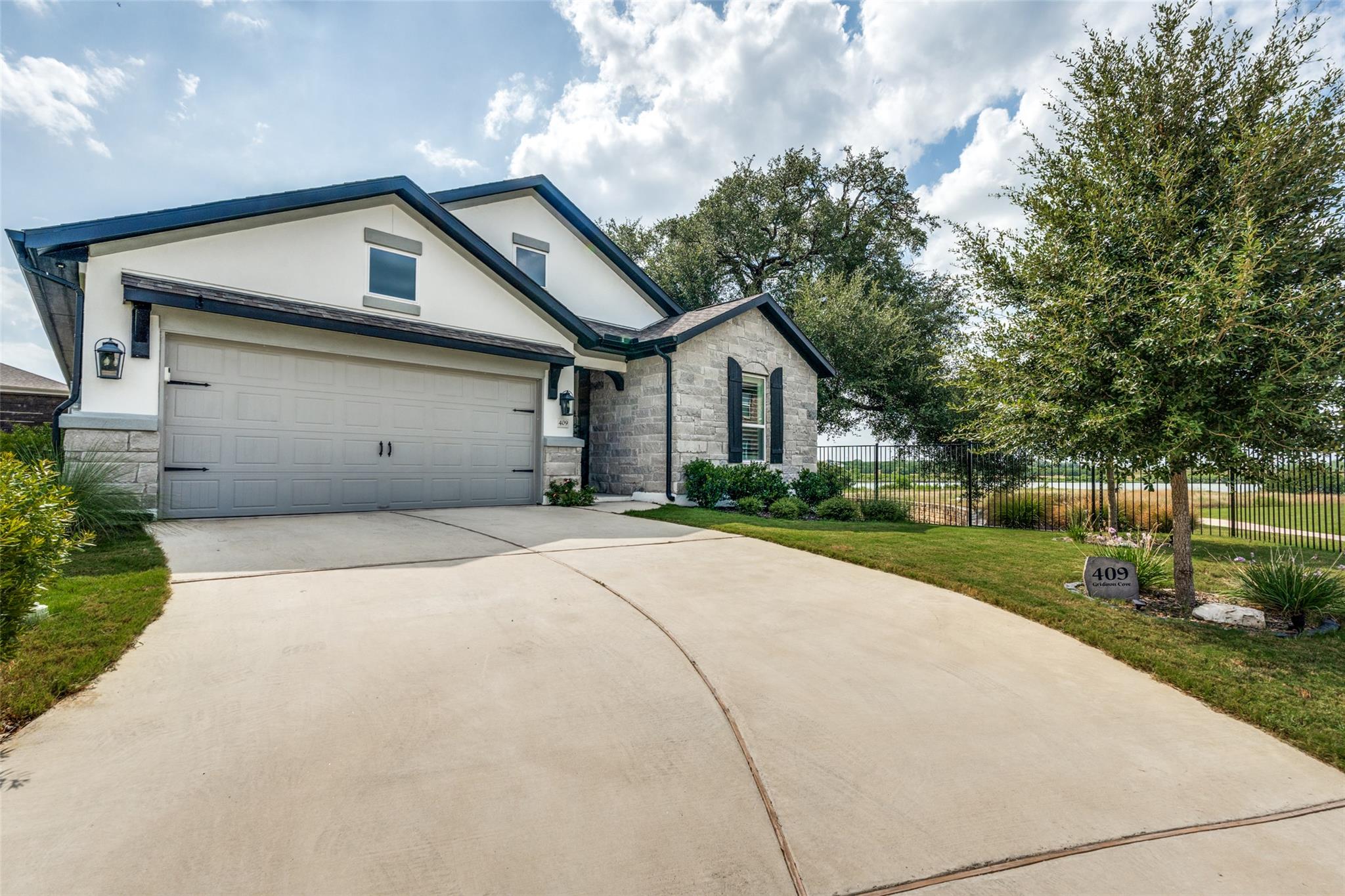 409  Gridiron Cv, photo 4