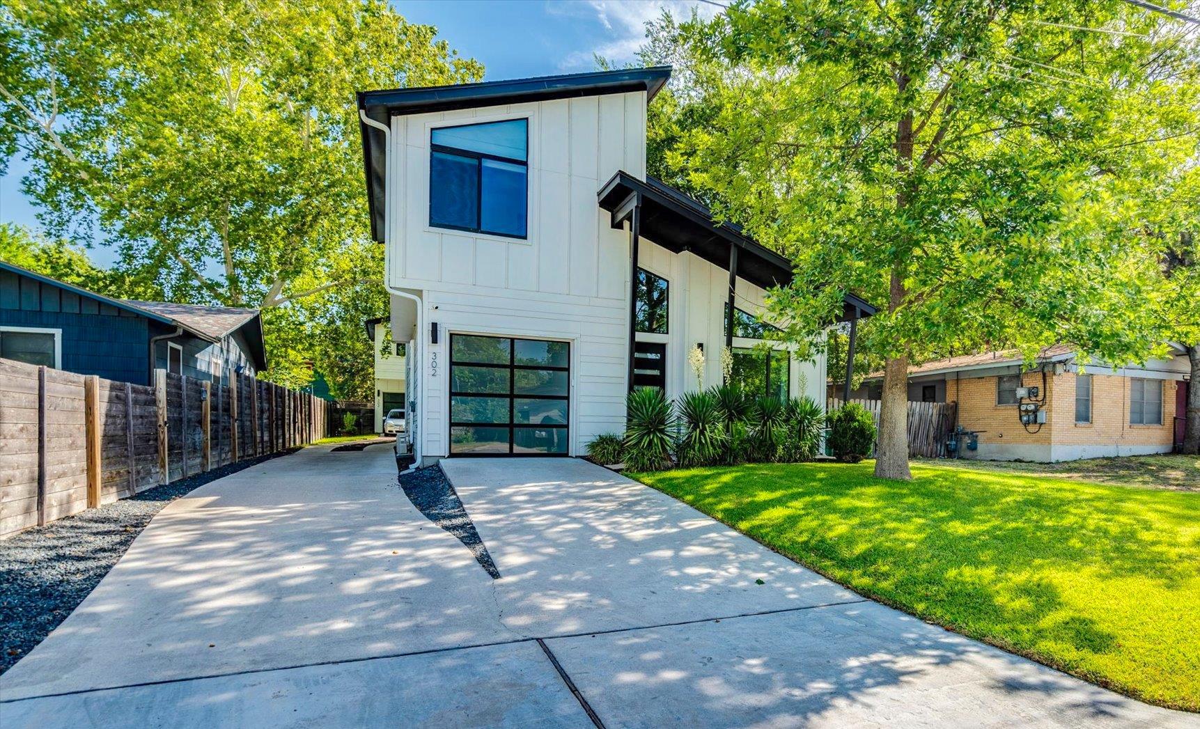 302  Irma Dr  #1, photo 4