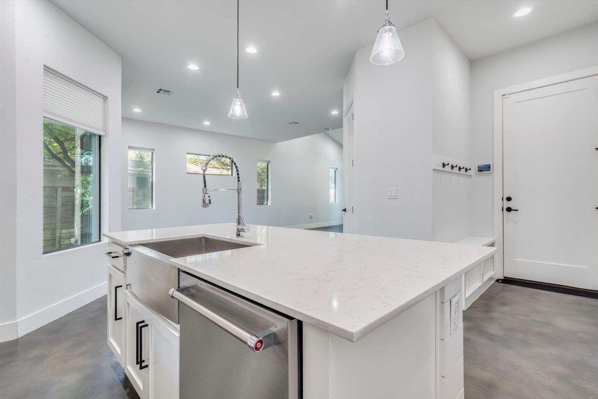 302  Irma Dr  #1, photo 8