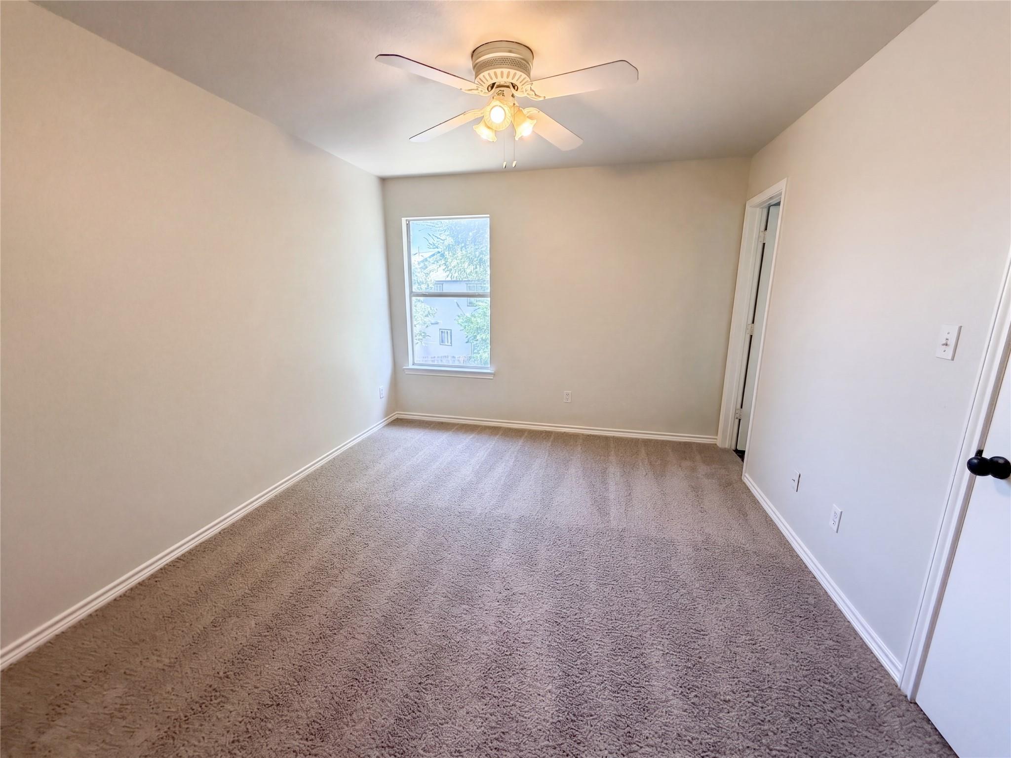 1555  Parkfield Cir, photo 4