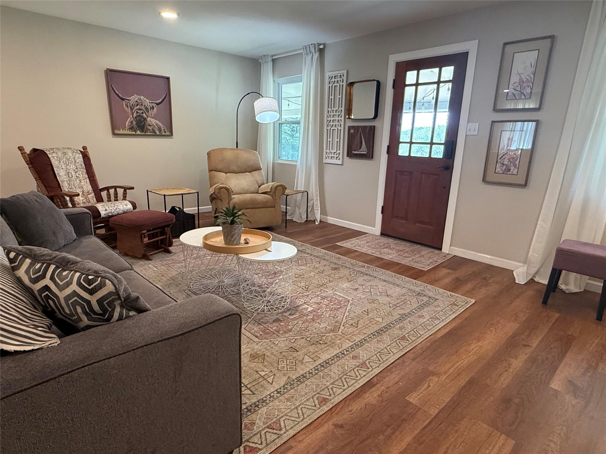 10201  Womack Dr, photo 3