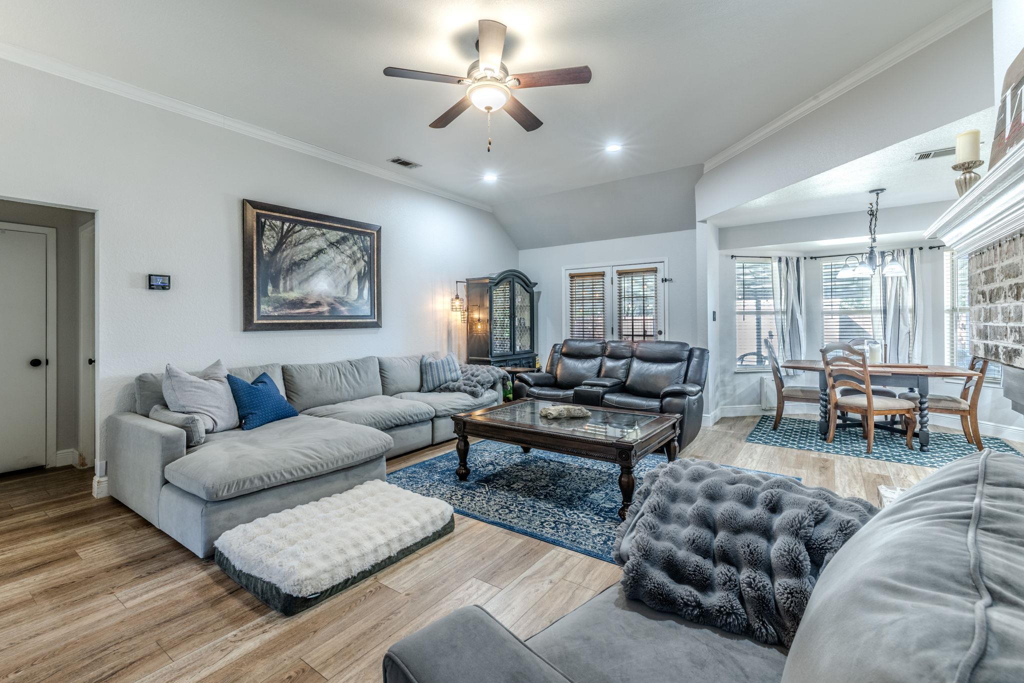2610  Silver Valley Ln, photo 4
