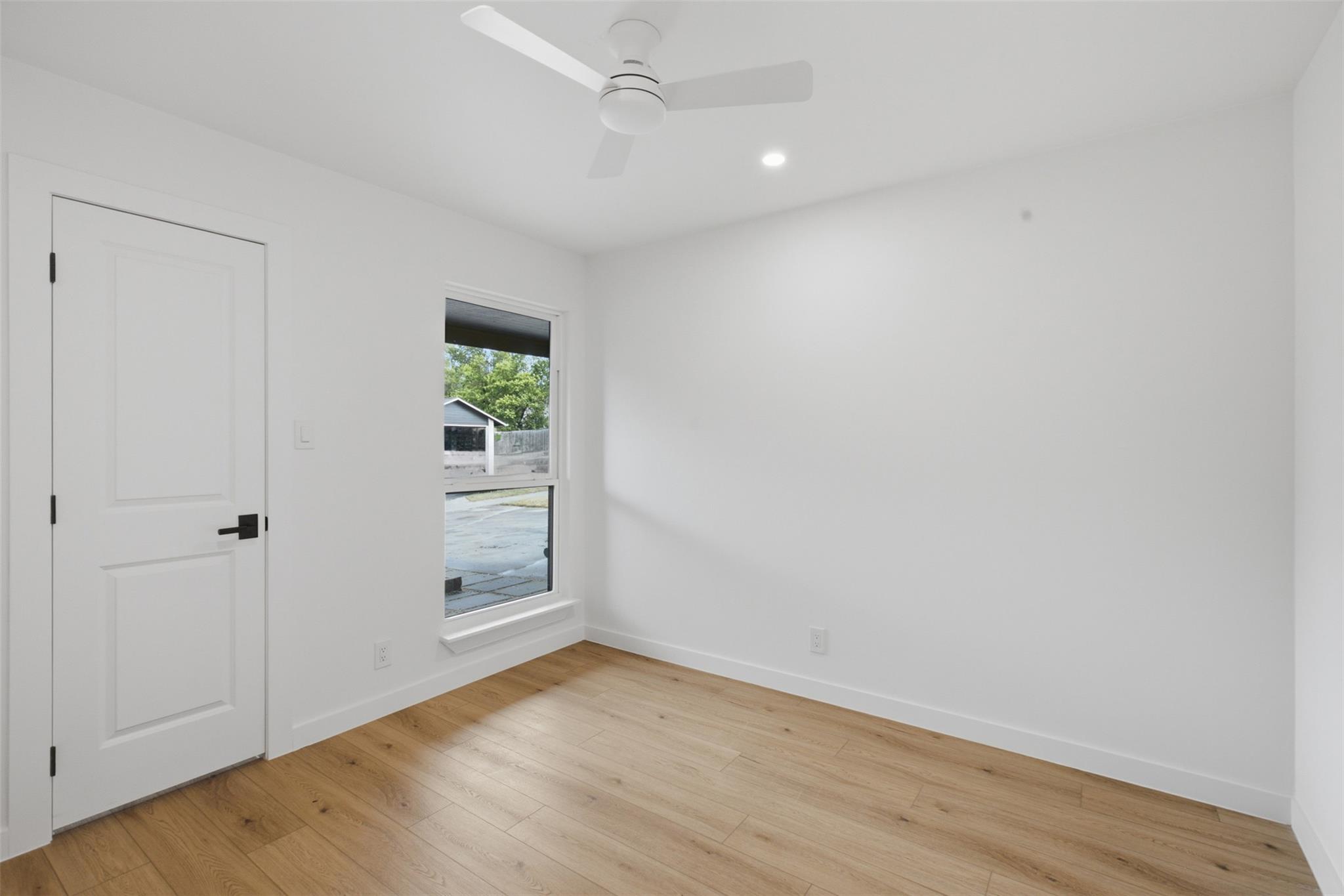 5001  Bundyhill Dr, photo 12