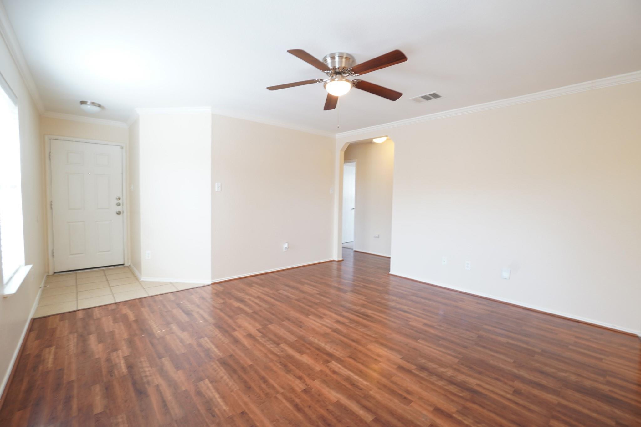 1107  CANADA WILD Dr, photo 4