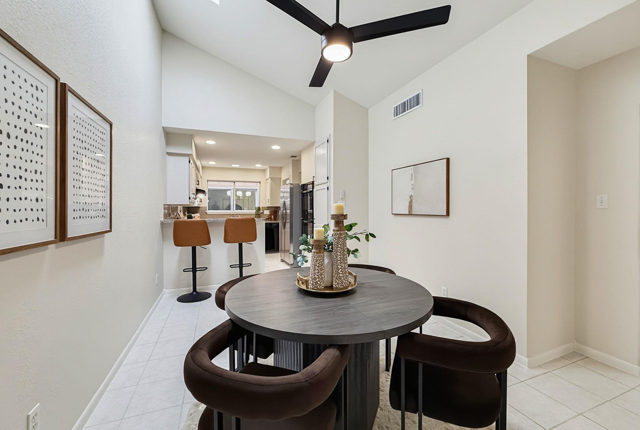 7903  TEALWOOD Trl, photo 4