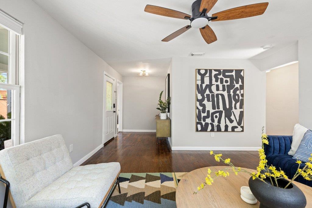 1709  Chicon St, photo 10